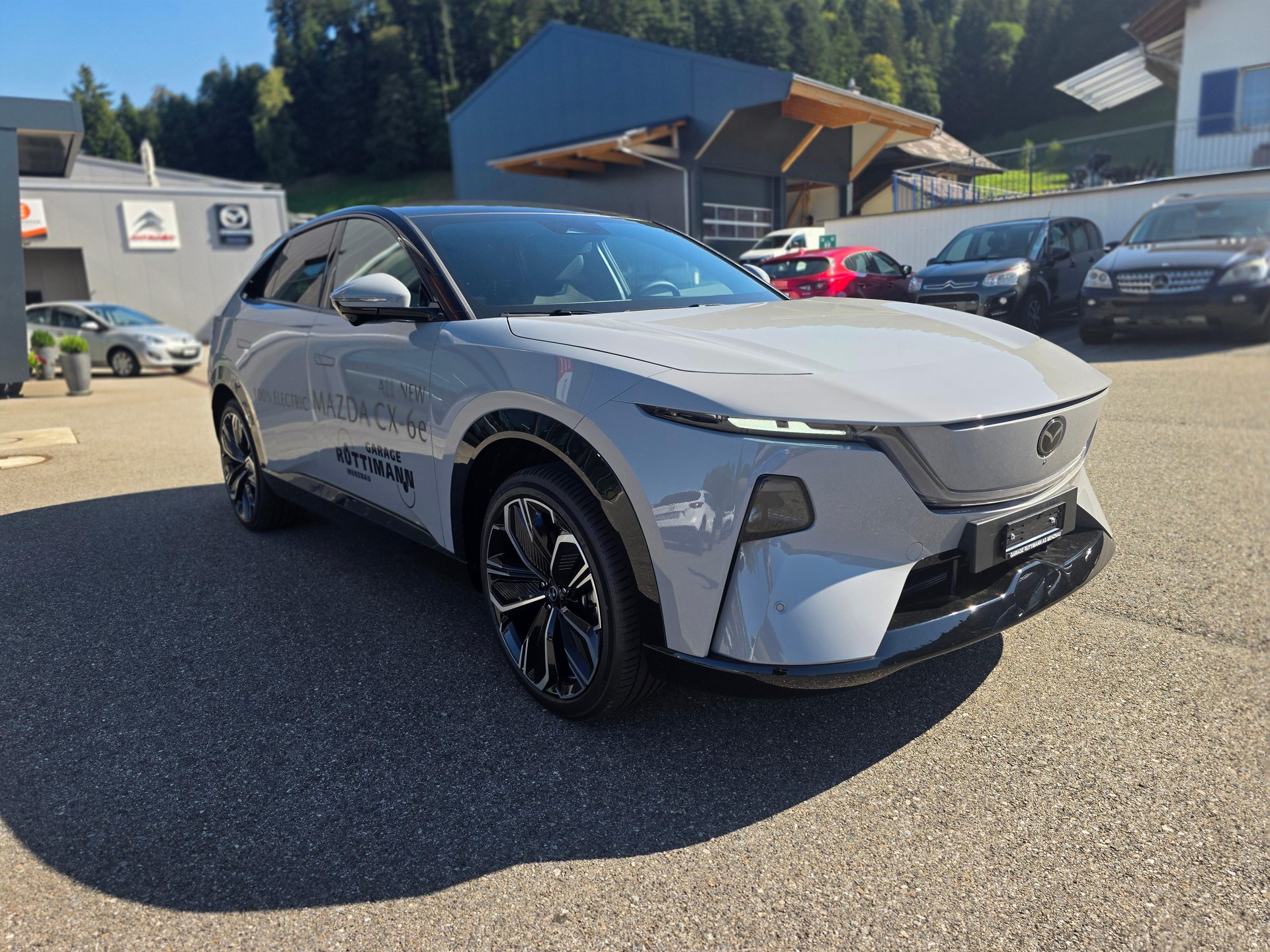 MAZDA CX-6e Takumi-image-6