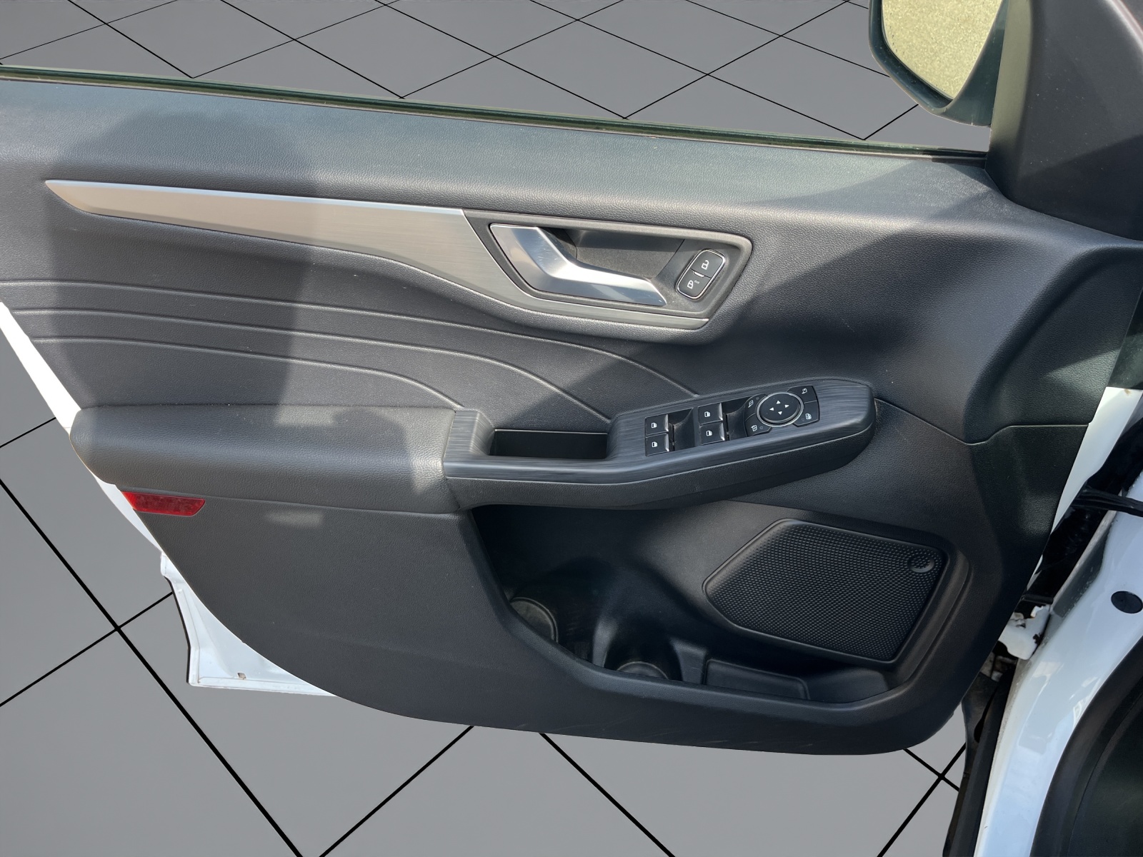 FORD Kuga 2.5 PHEV Titanium 2WD-image-7