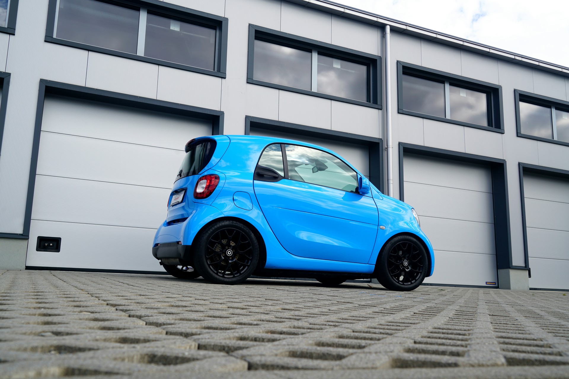 SMART fortwo coupé prime twinmatic (CH)-image-9