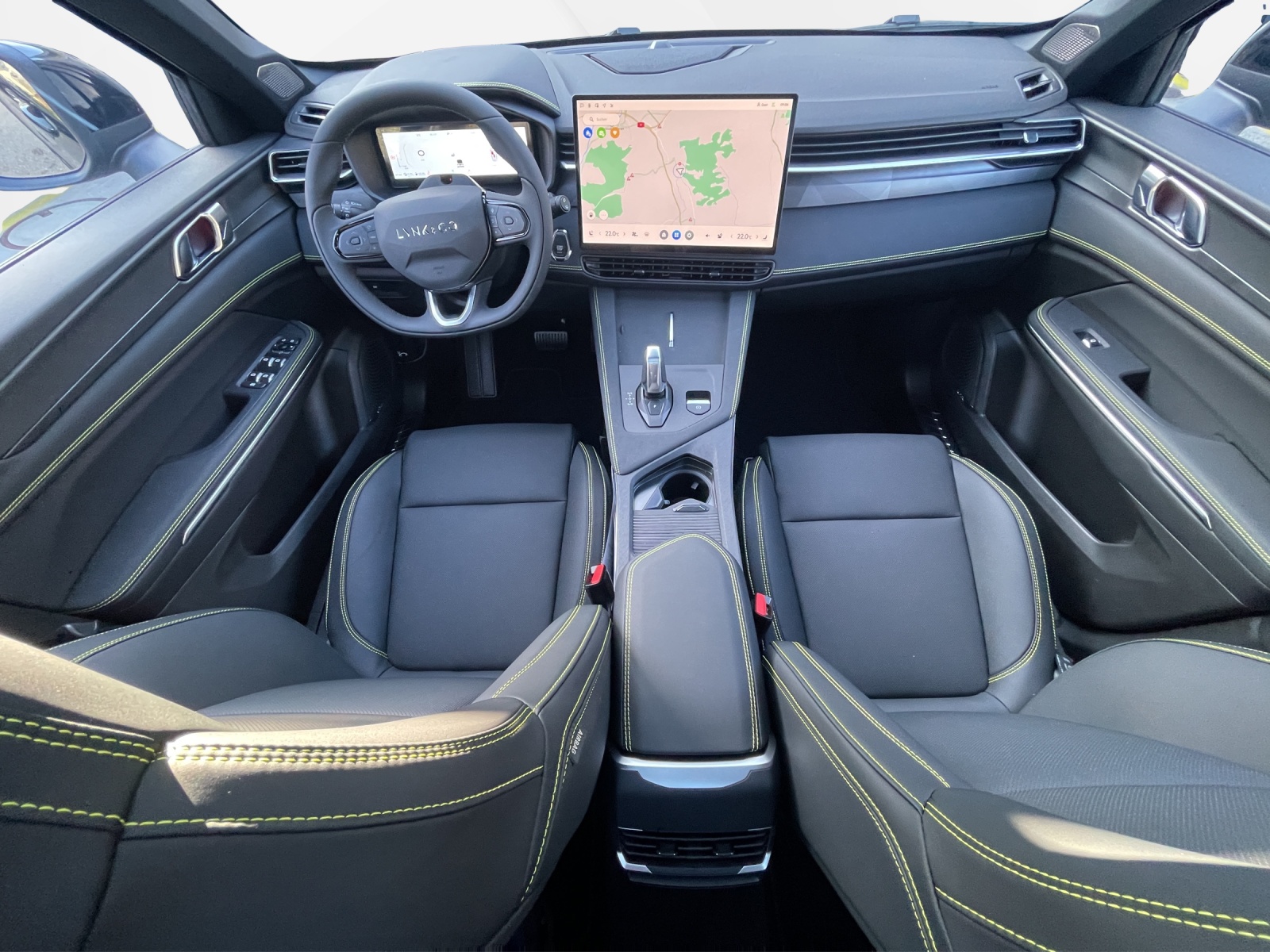 LYNK & CO 01 1.5 PHEV More-image-10