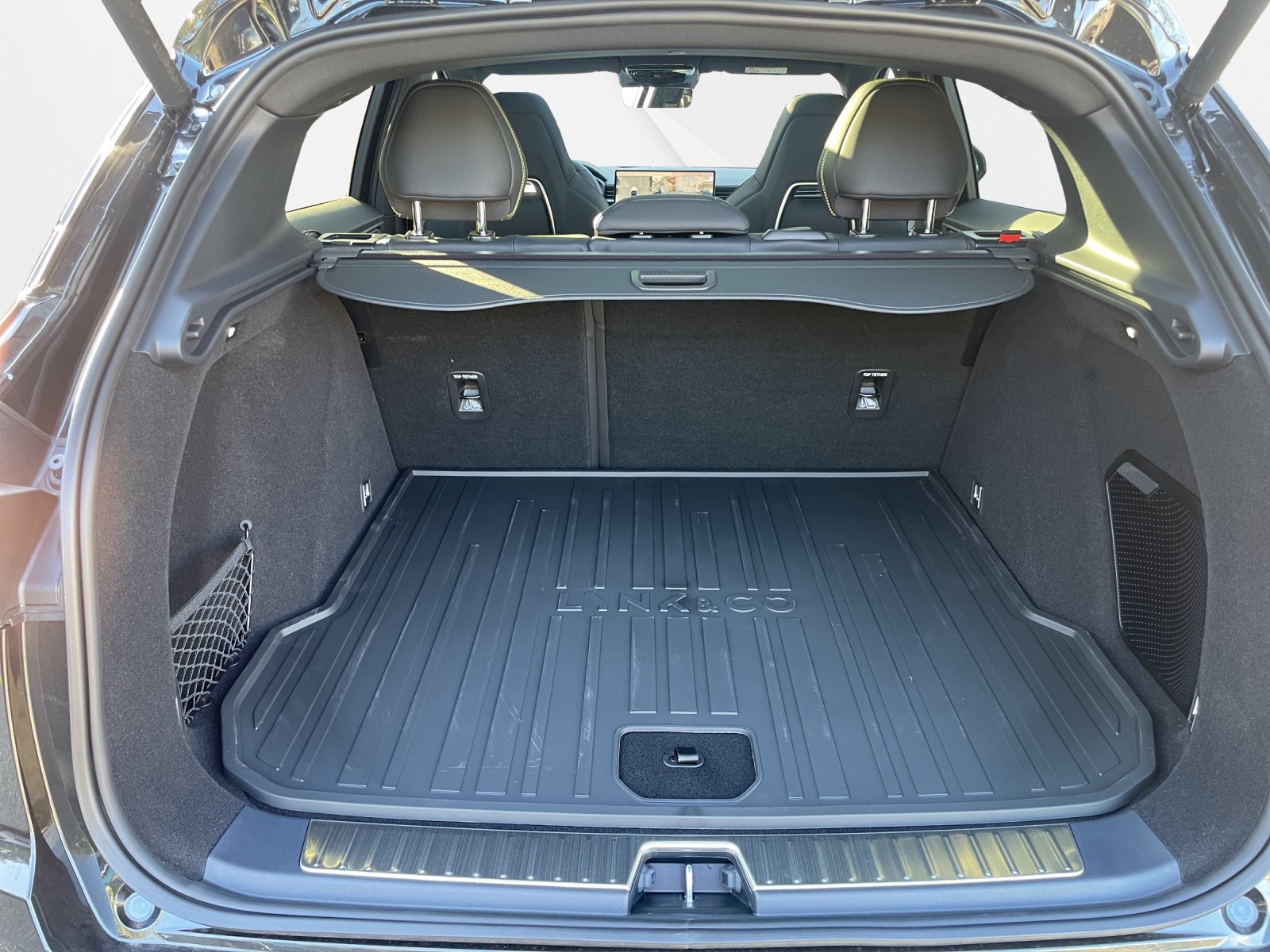 LYNK & CO 01 1.5 PHEV More-image-14