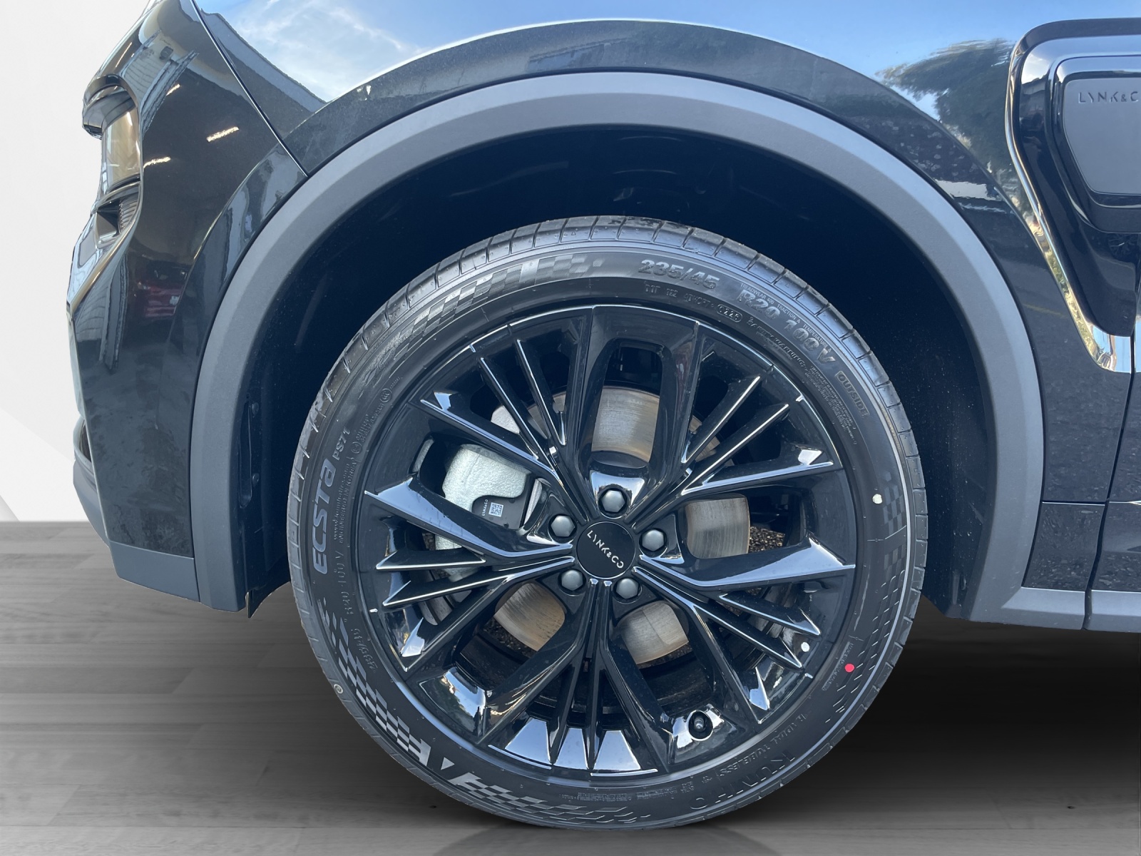 LYNK & CO 01 1.5 PHEV More-image-8