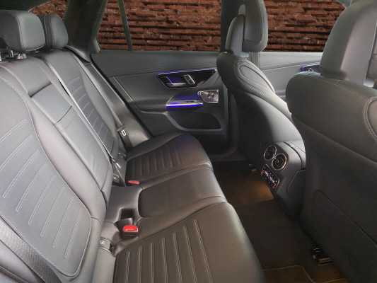 MERCEDES-BENZ GLC 300 e 4M 9G-Tronic-image-12