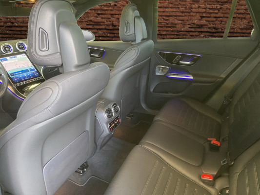 MERCEDES-BENZ GLC 300 e 4M 9G-Tronic-image-13
