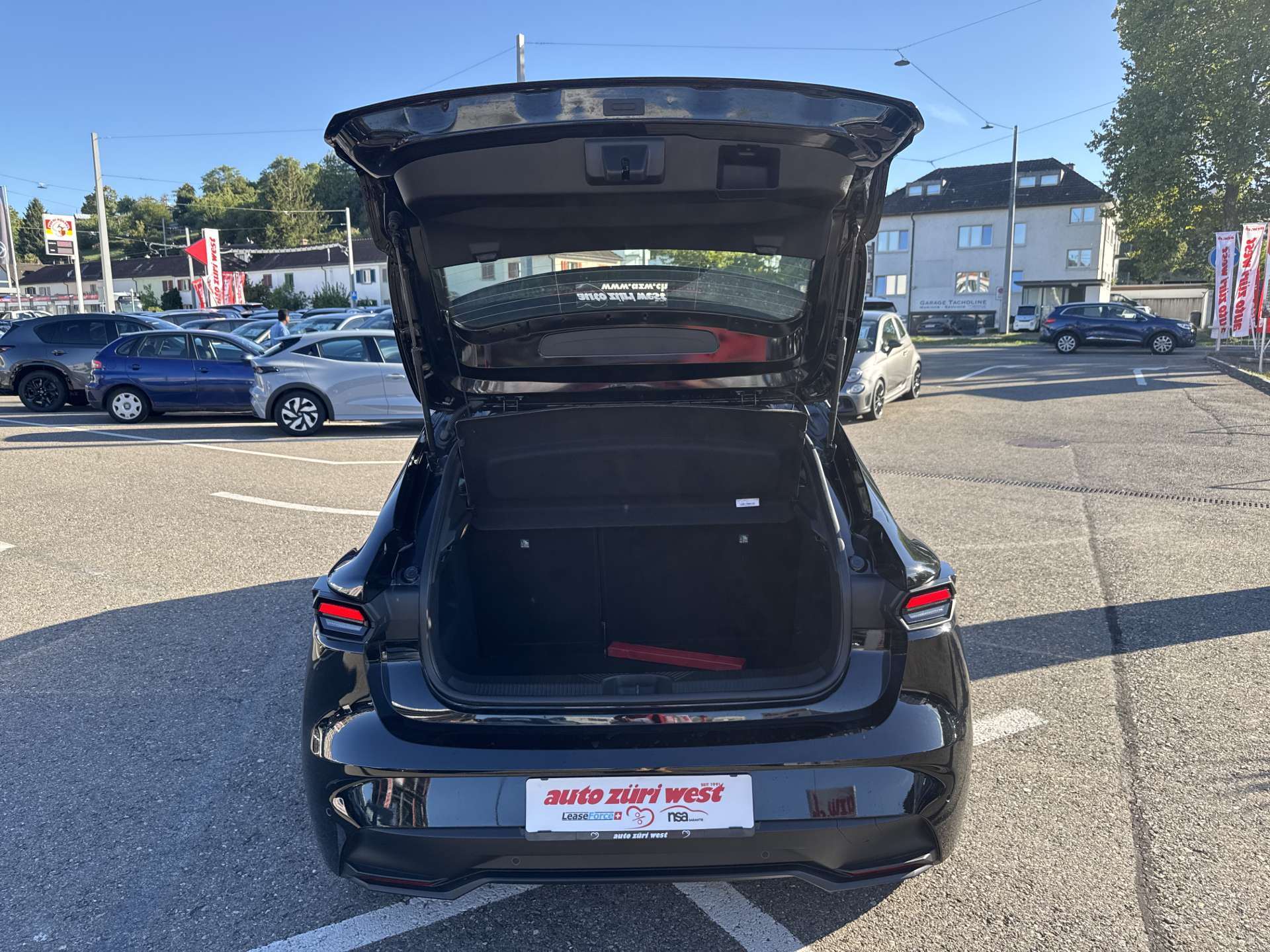 RENAULT Clio 1.2 TCe Evolution NEUES MODELL EDC-Automat-image-7