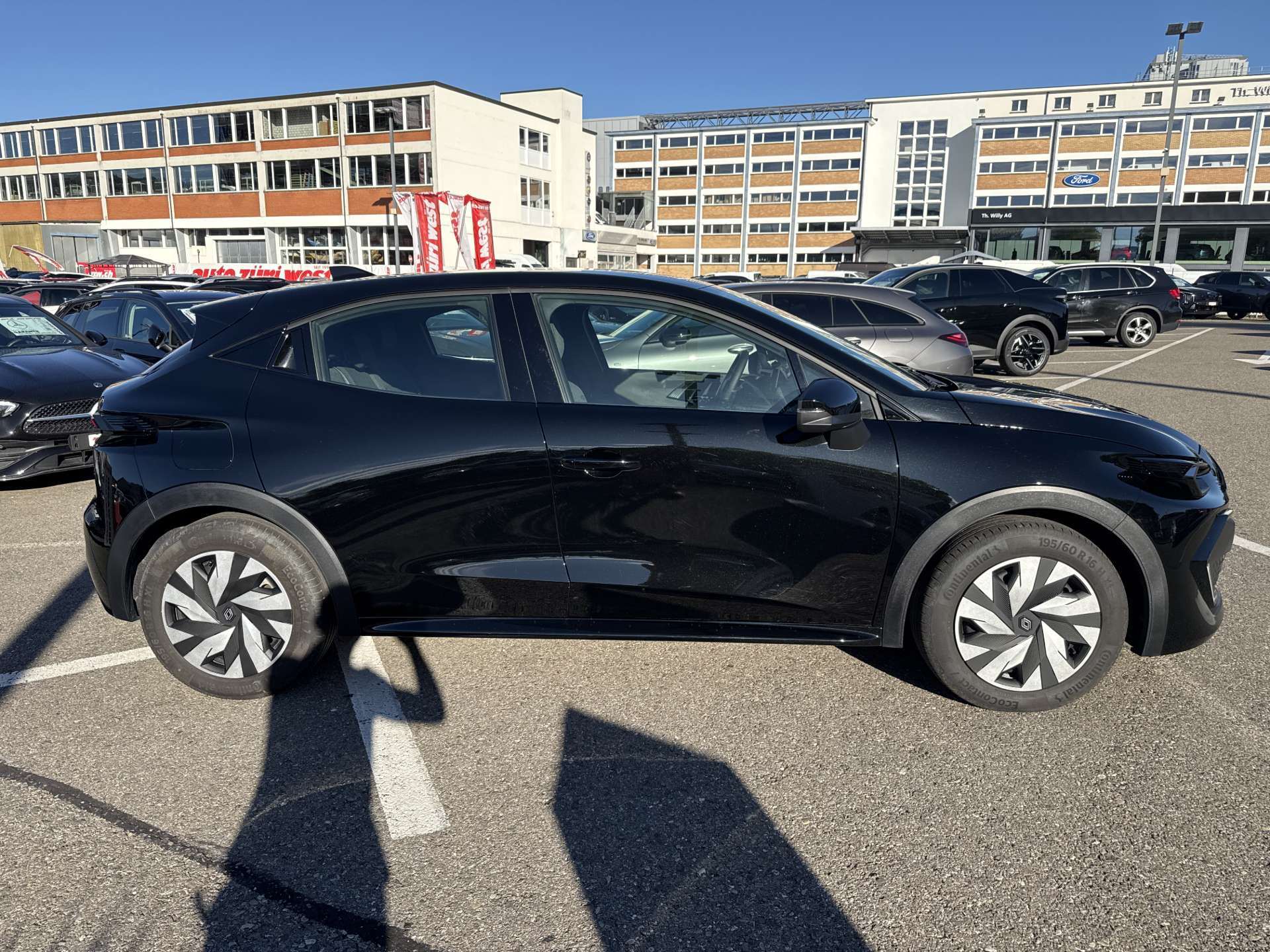 RENAULT Clio 1.2 TCe Evolution NEUES MODELL EDC-Automat-image-10
