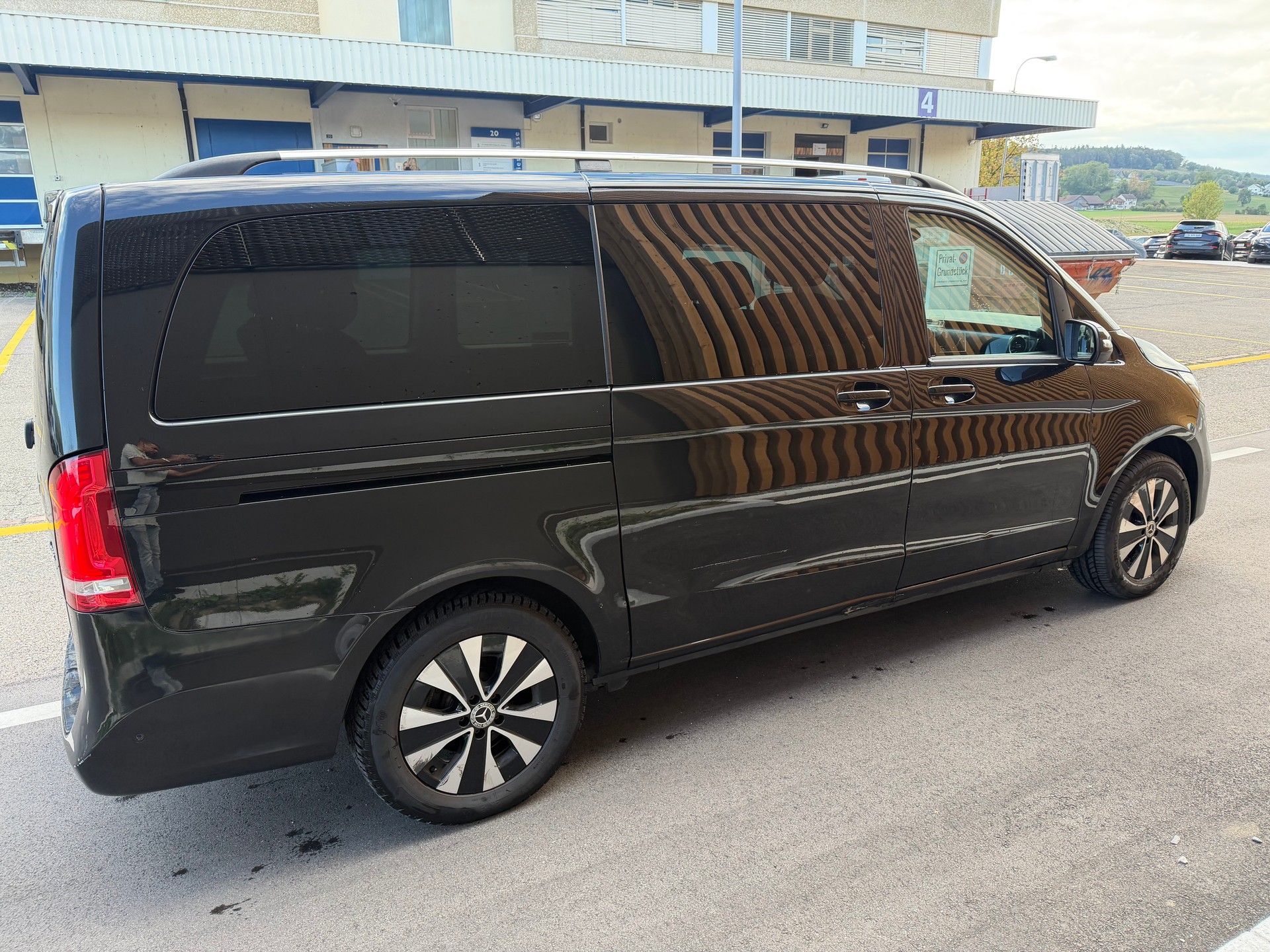 MERCEDES-BENZ V 250 d lang Trend 4Matic 9G-Tronic-image-5