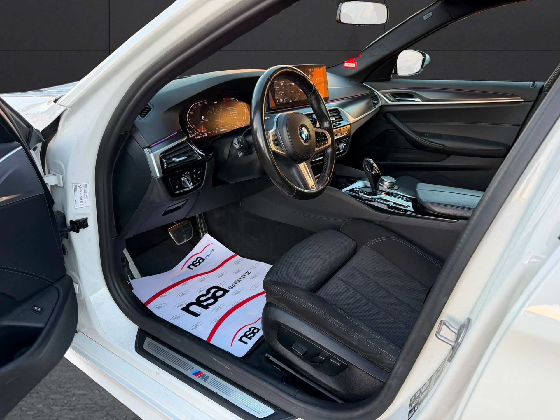 BMW 520d xDrive 48V Touring Pure M-PACK GARANTIE 2 ans Sport Edition-image-9