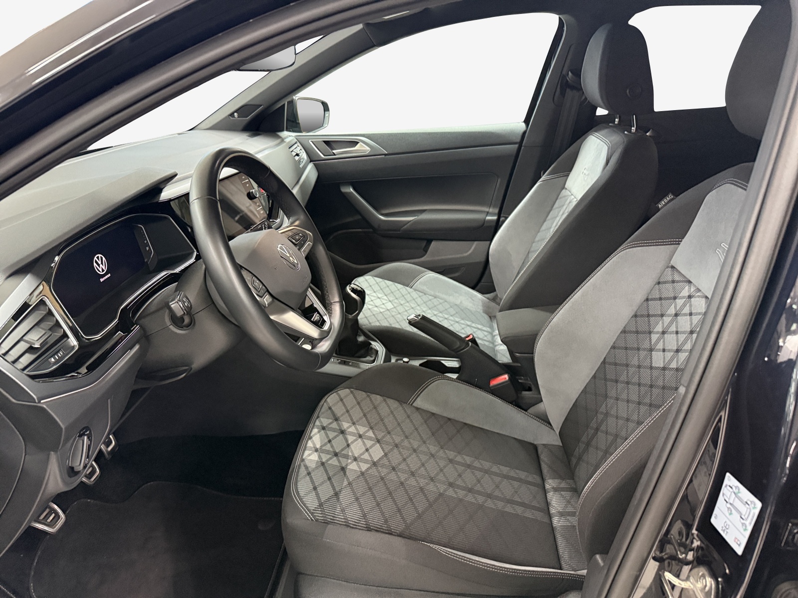 VW Polo 1.0 TSI R-Line-image-7