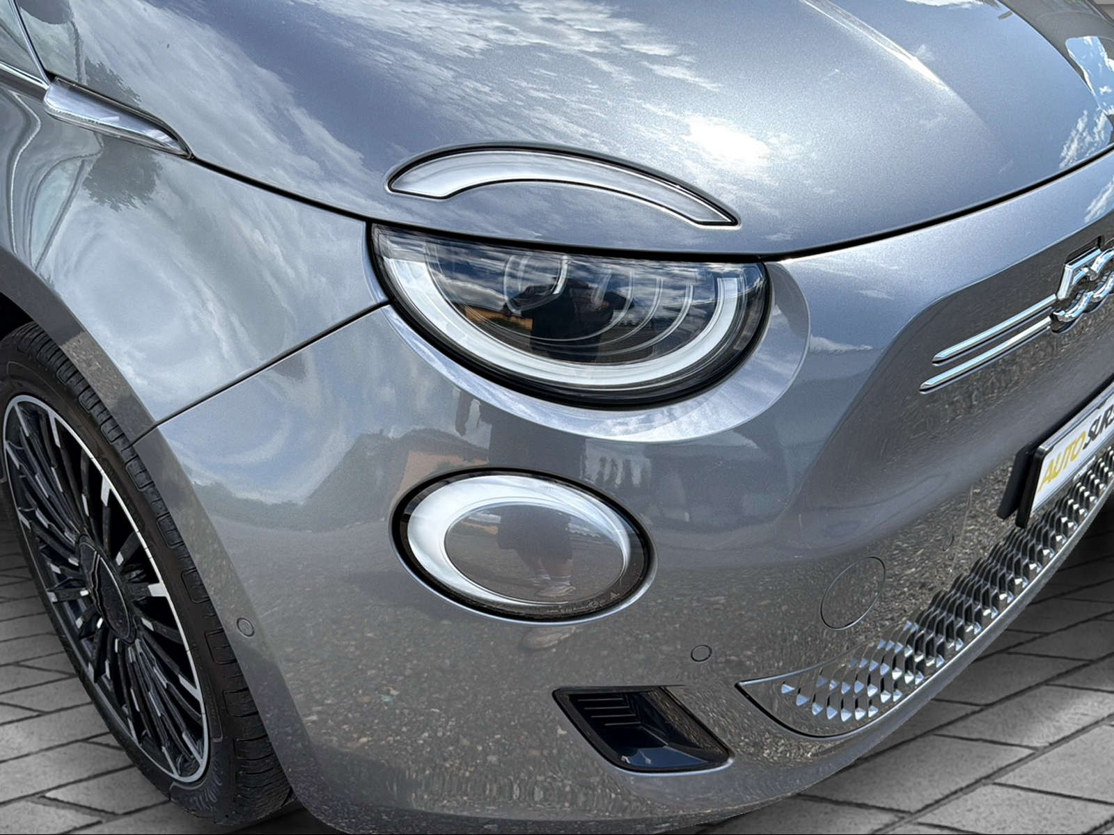 FIAT 500La Prima-image-10