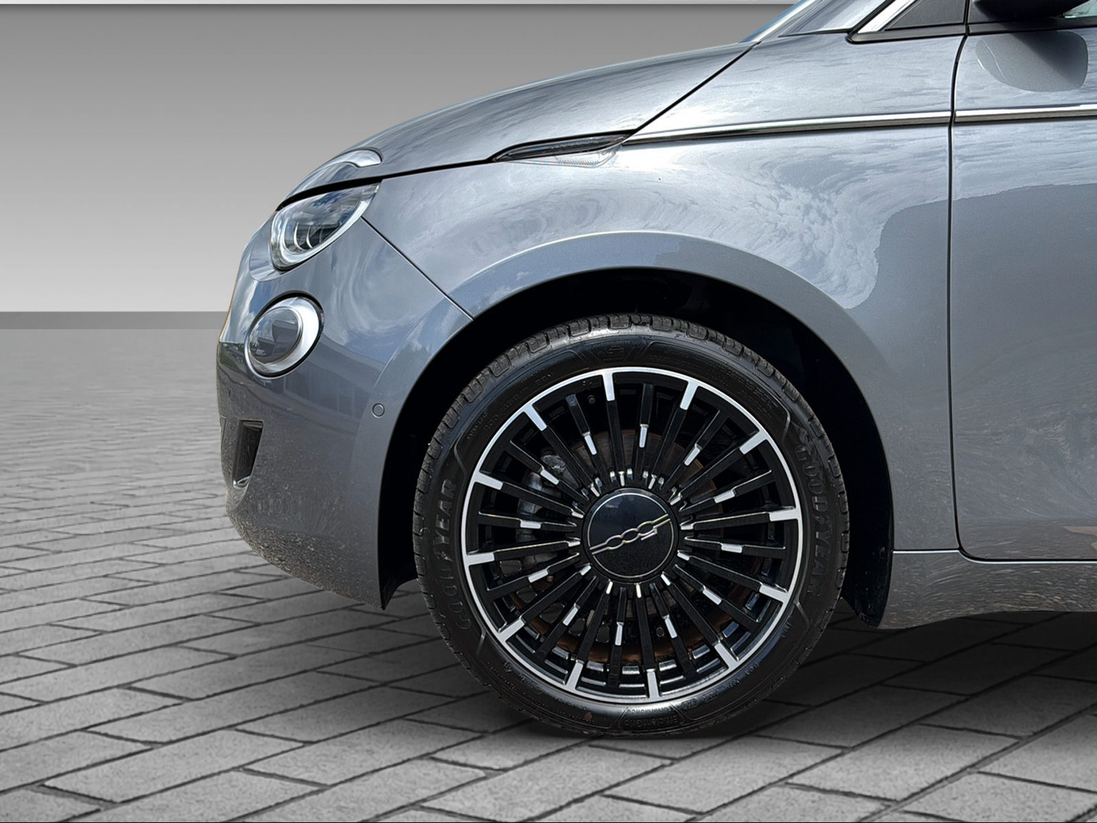 FIAT 500La Prima-image-3