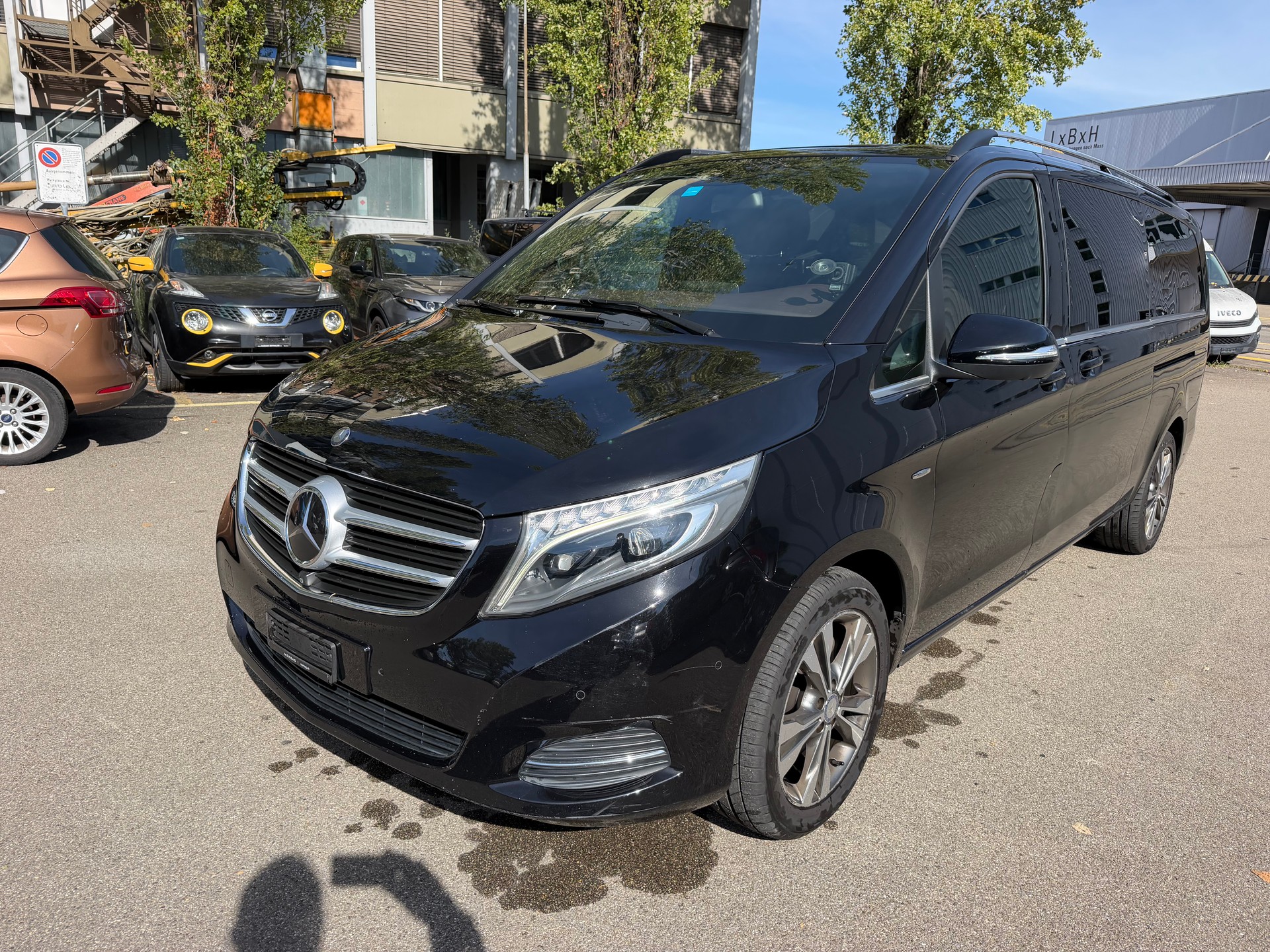 MERCEDES-BENZ V 250 d Avantgarde extralang 4M 7G-Tronic-image-0
