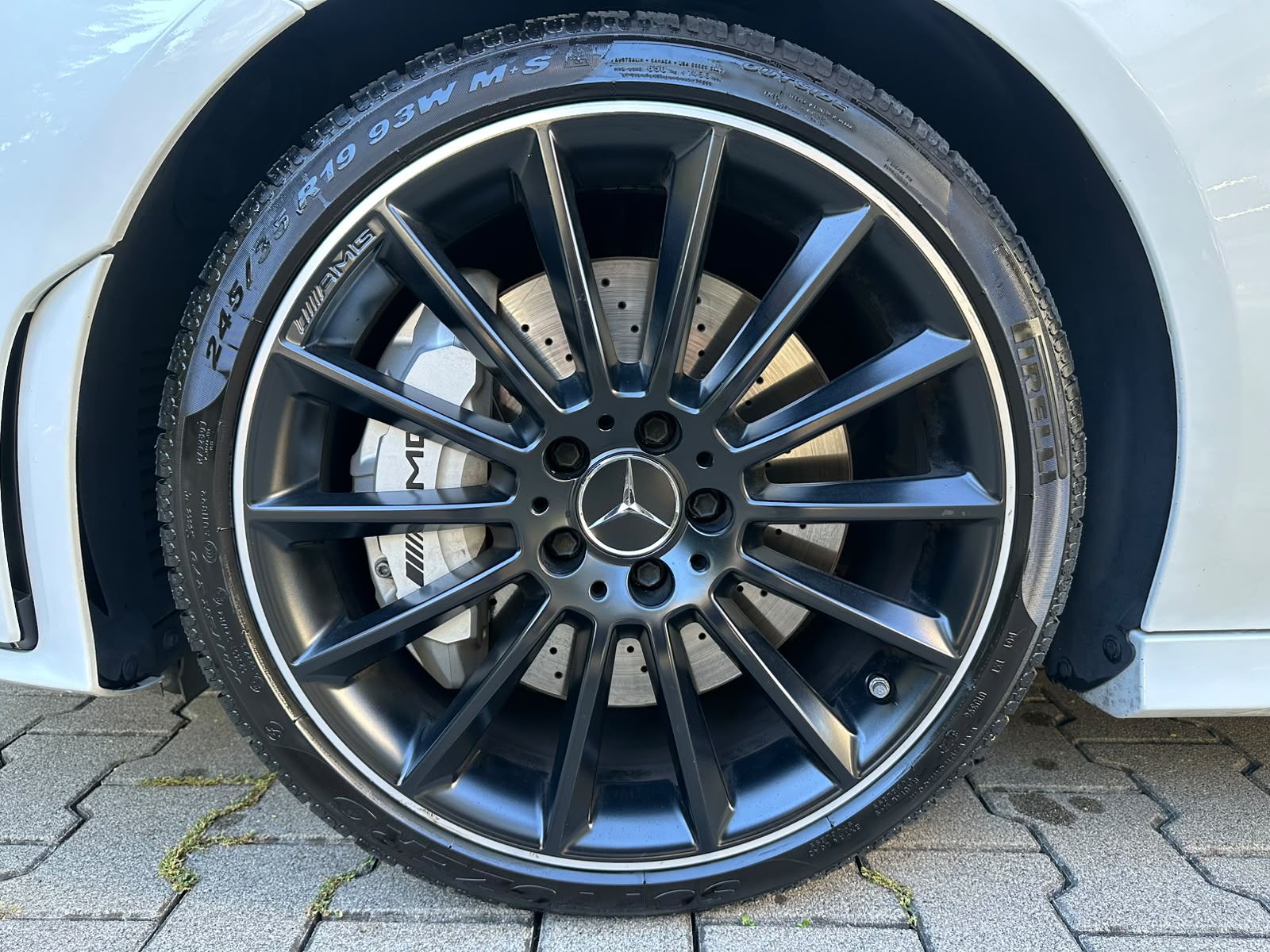 MERCEDES-BENZ CLA 35 AMG 4Matic 7G-DCT-image-10