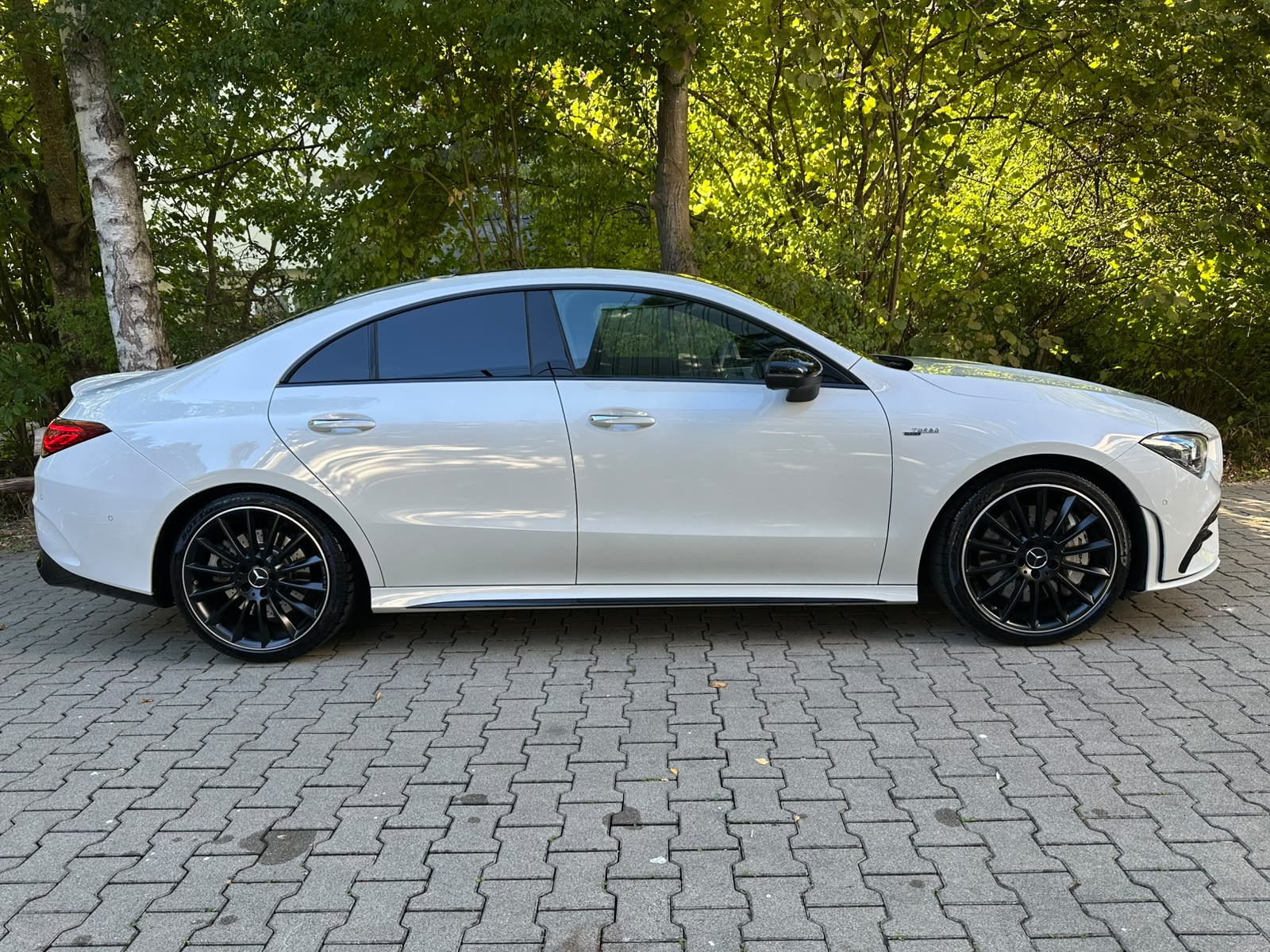 MERCEDES-BENZ CLA 35 AMG 4Matic 7G-DCT-image-5