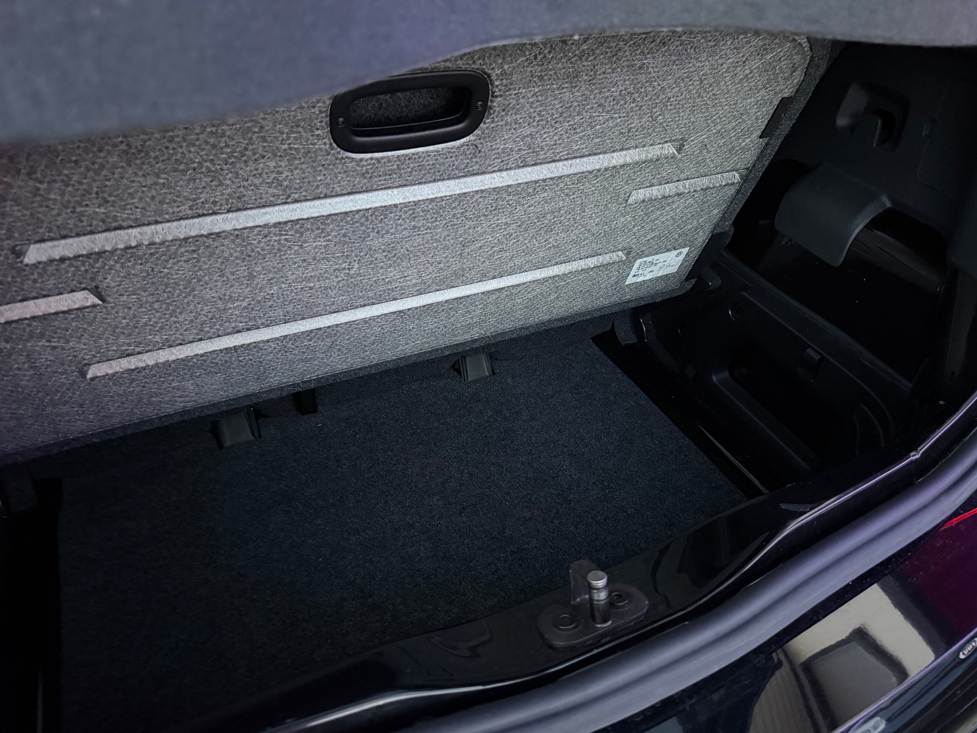 VW Up 1.0 black up Art on Ice ASG-image-15
