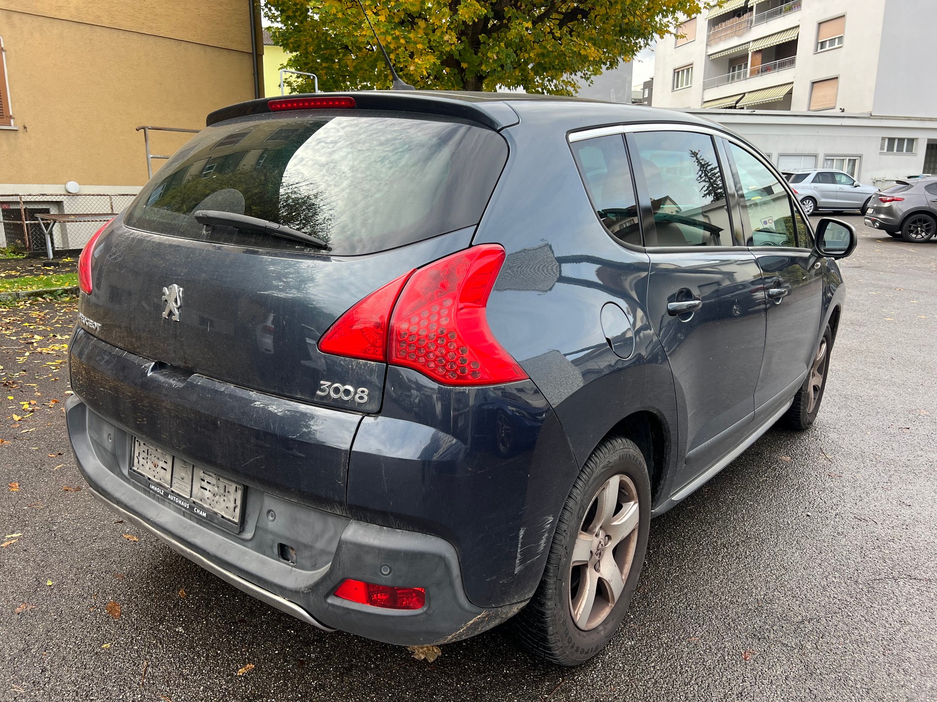 PEUGEOT 3008 1.6 16V T Allure-image-4