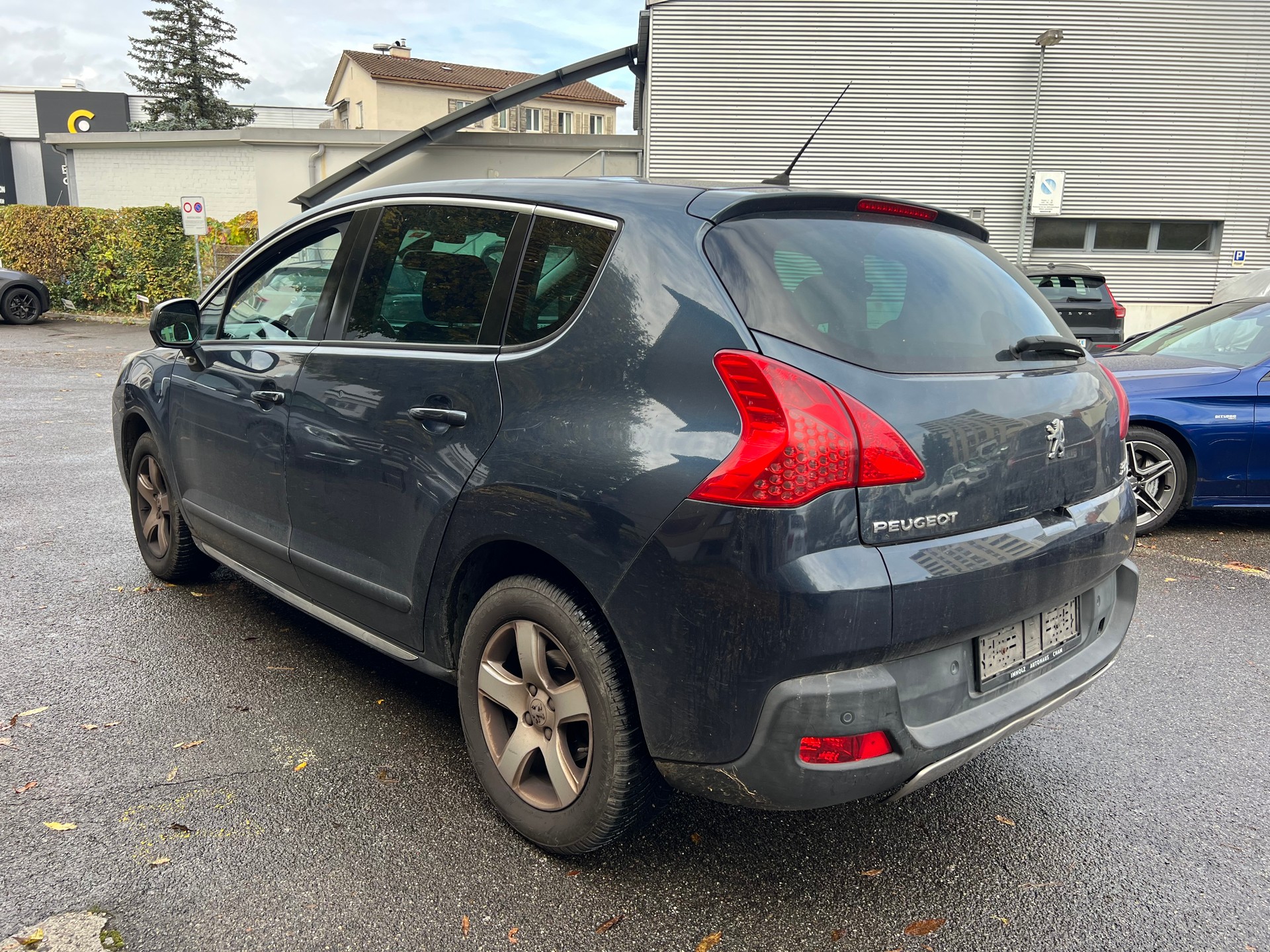 PEUGEOT 3008 1.6 16V T Allure-image-3