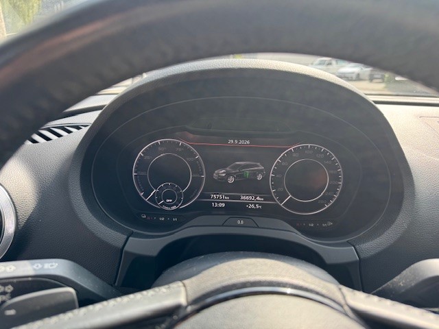 AUDI 1.4 T FSI e-tron S-Tronic-image-5
