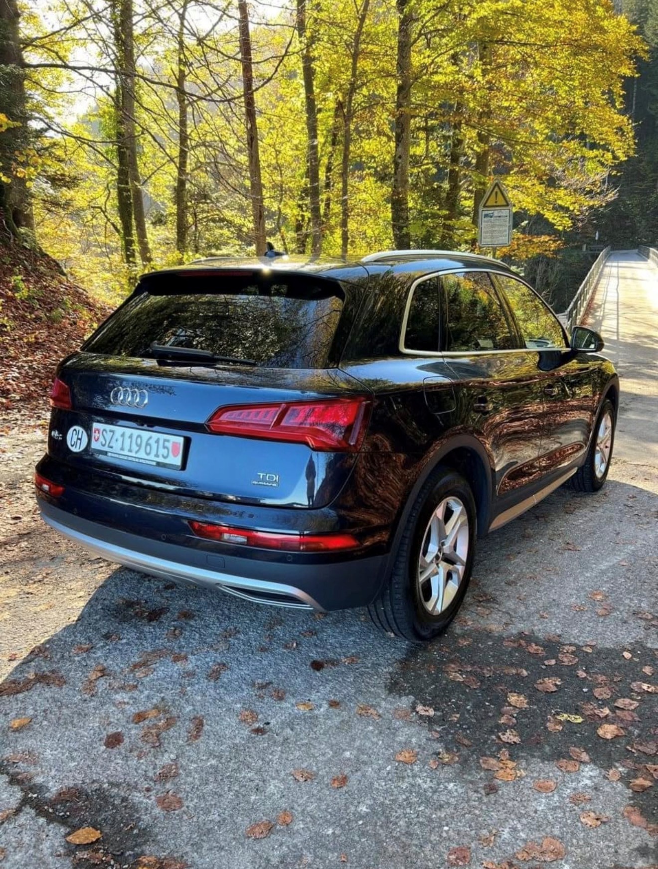 AUDI 2.0 TDI 190 quattro S-Tronic-image-5