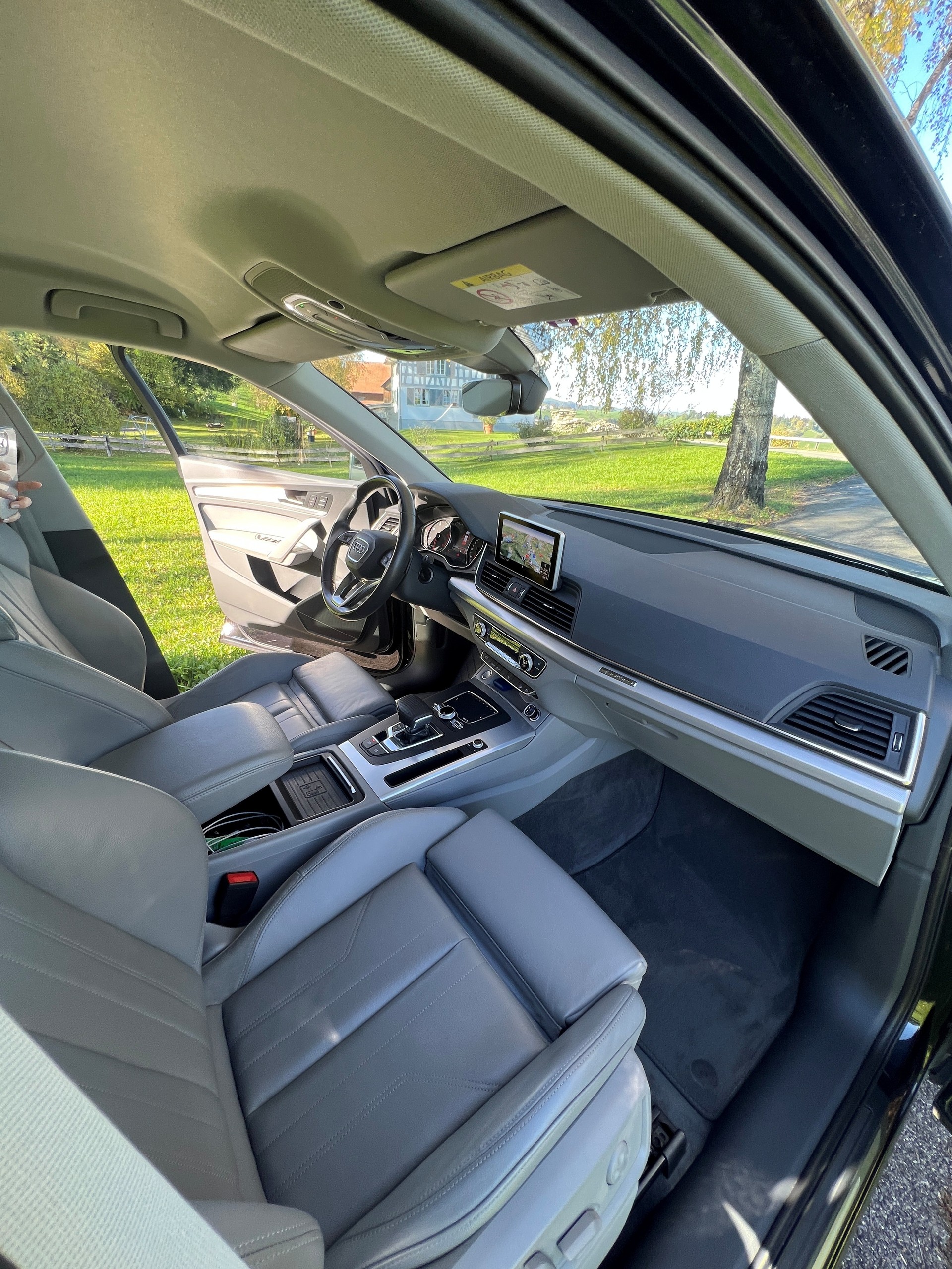 AUDI 2.0 TDI 190 quattro S-Tronic-image-1