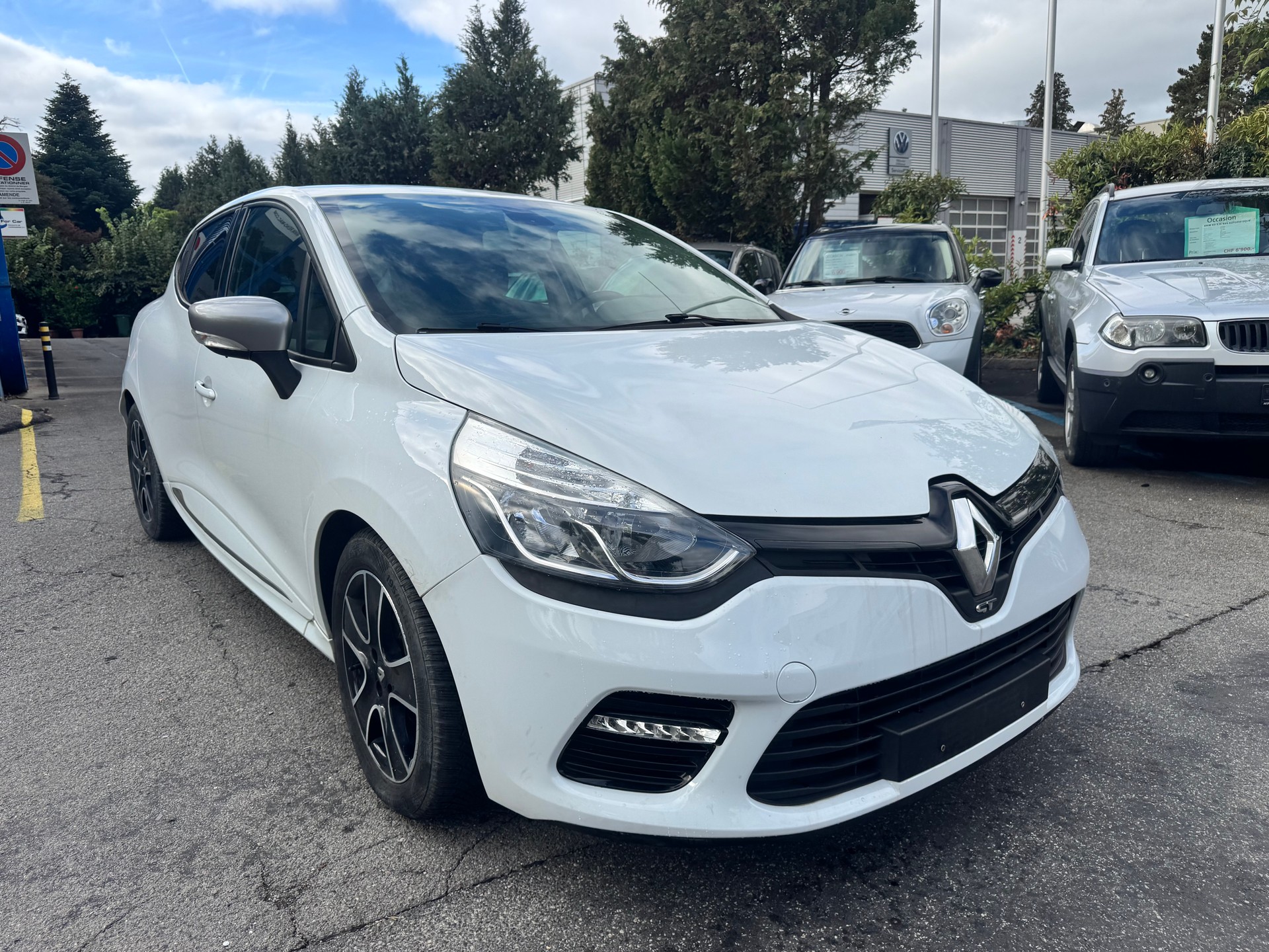 RENAULT Clio 1.2 16V T Limited GT