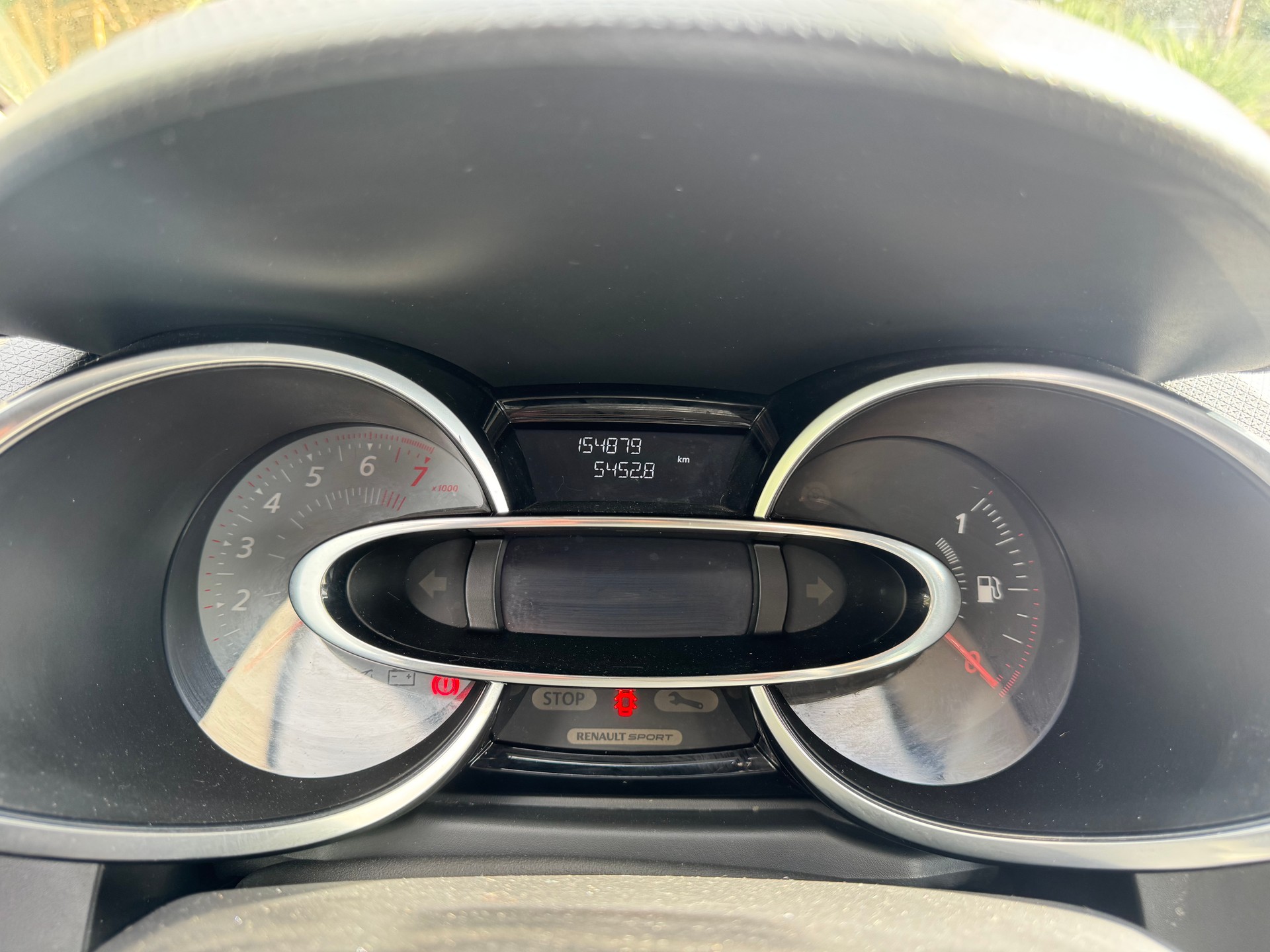 RENAULT Clio 1.2 16V T Limited GT-image-6