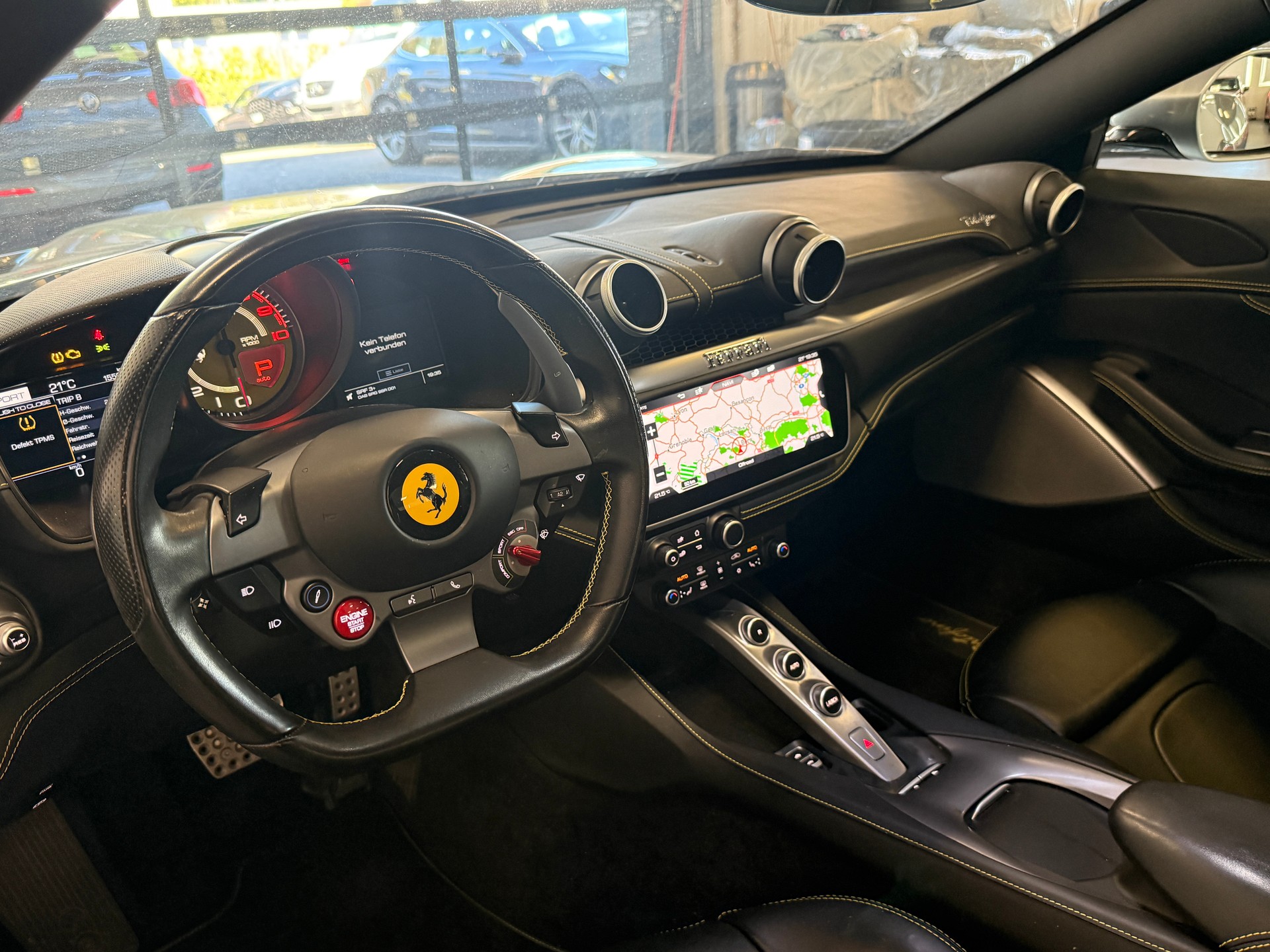 FERRARI Portofino 3.9 V8 T-image-7