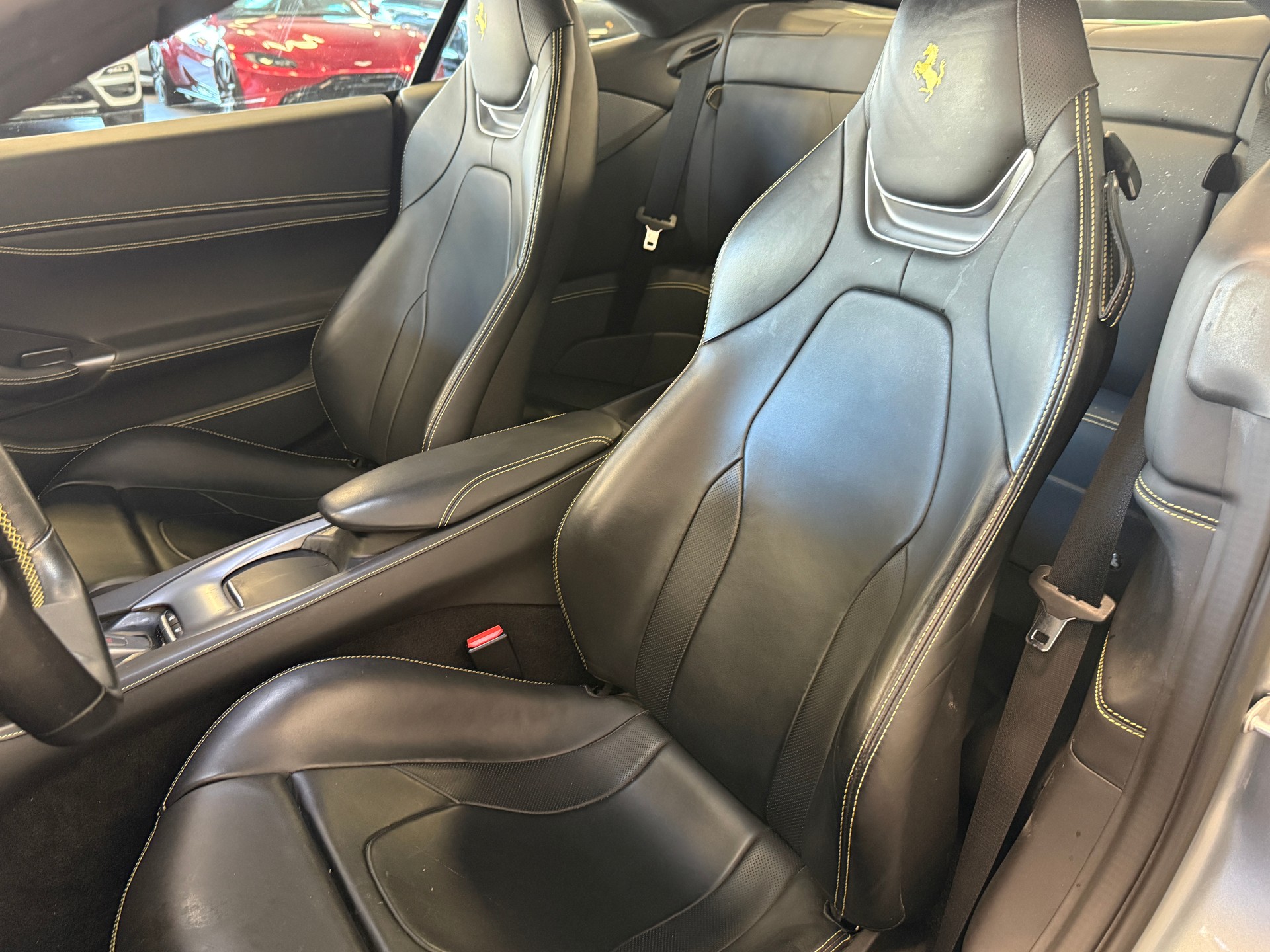 FERRARI Portofino 3.9 V8 T-image-6