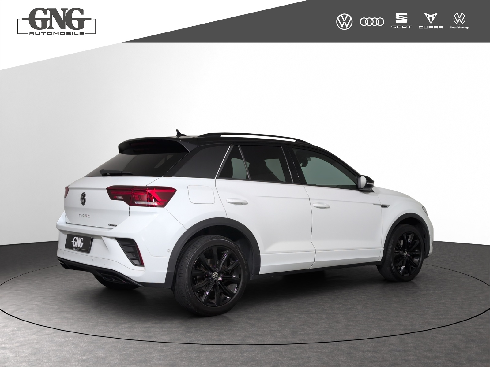 VW T-Roc 2.0 TSI R-Line DSG 4Motion-image-2