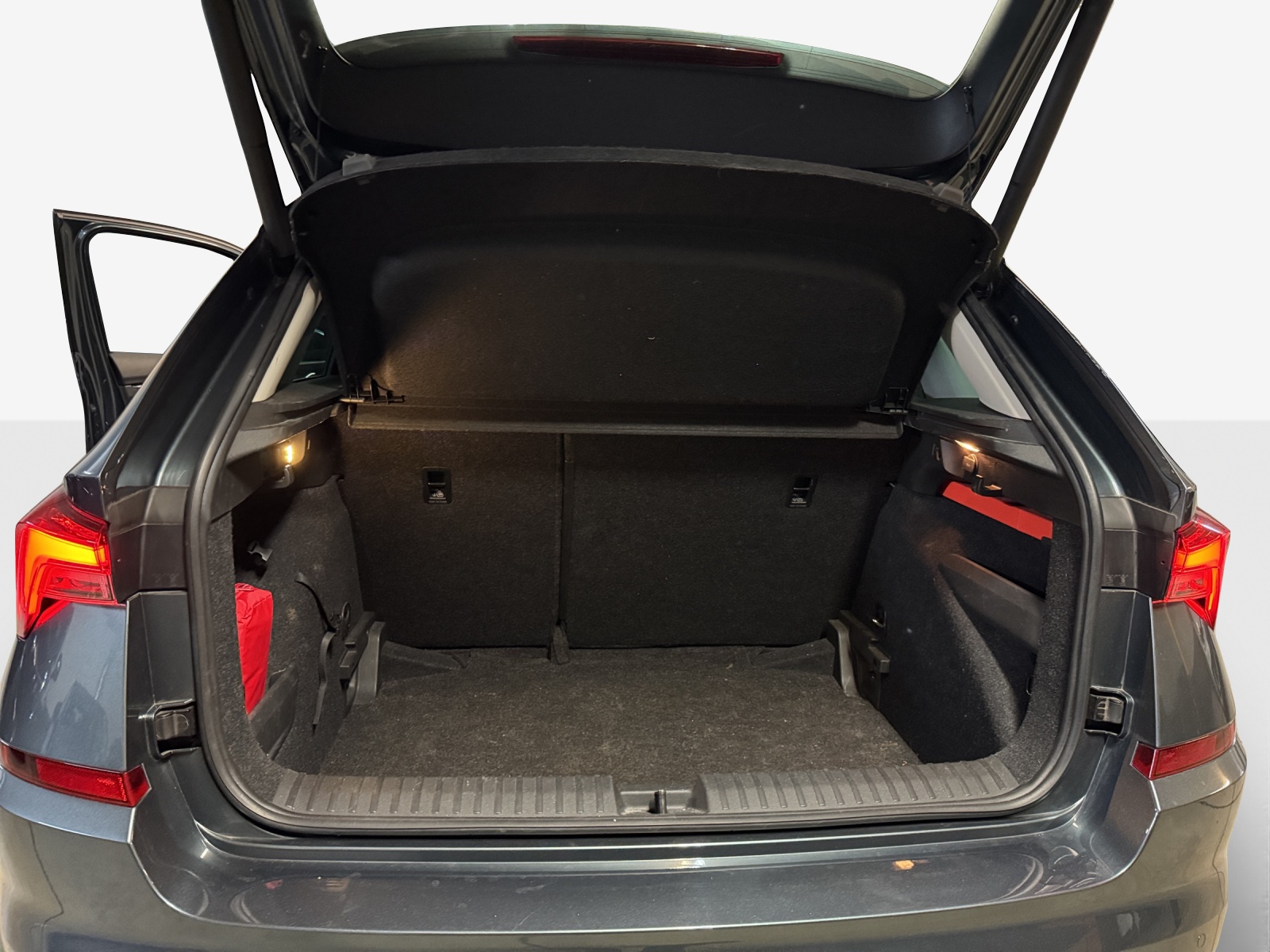 SKODA Kamiq 1.0 TSI Style DSG-image-12