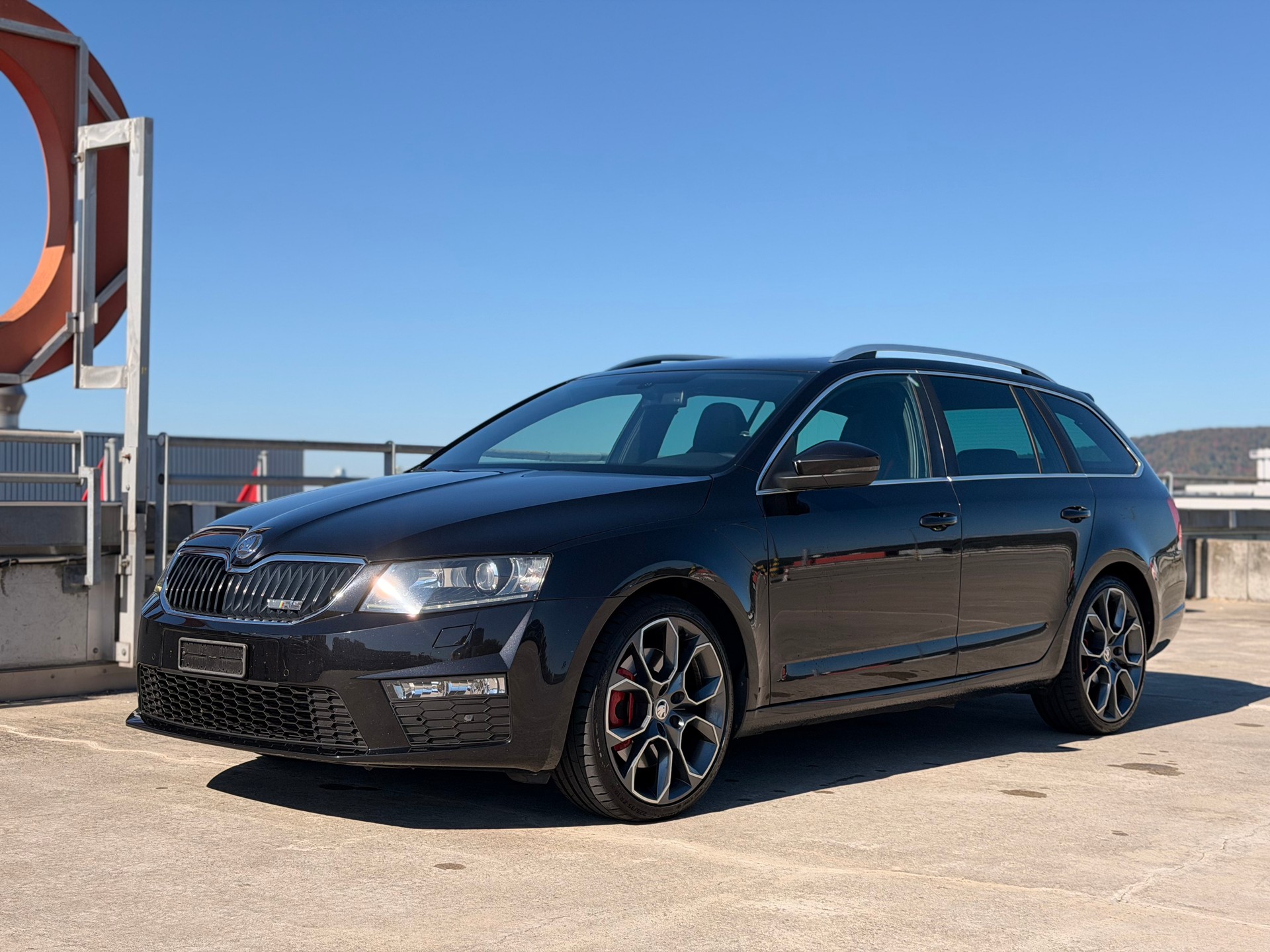 SKODA Octavia Combi 2.0 TSI RS DSG-image-4