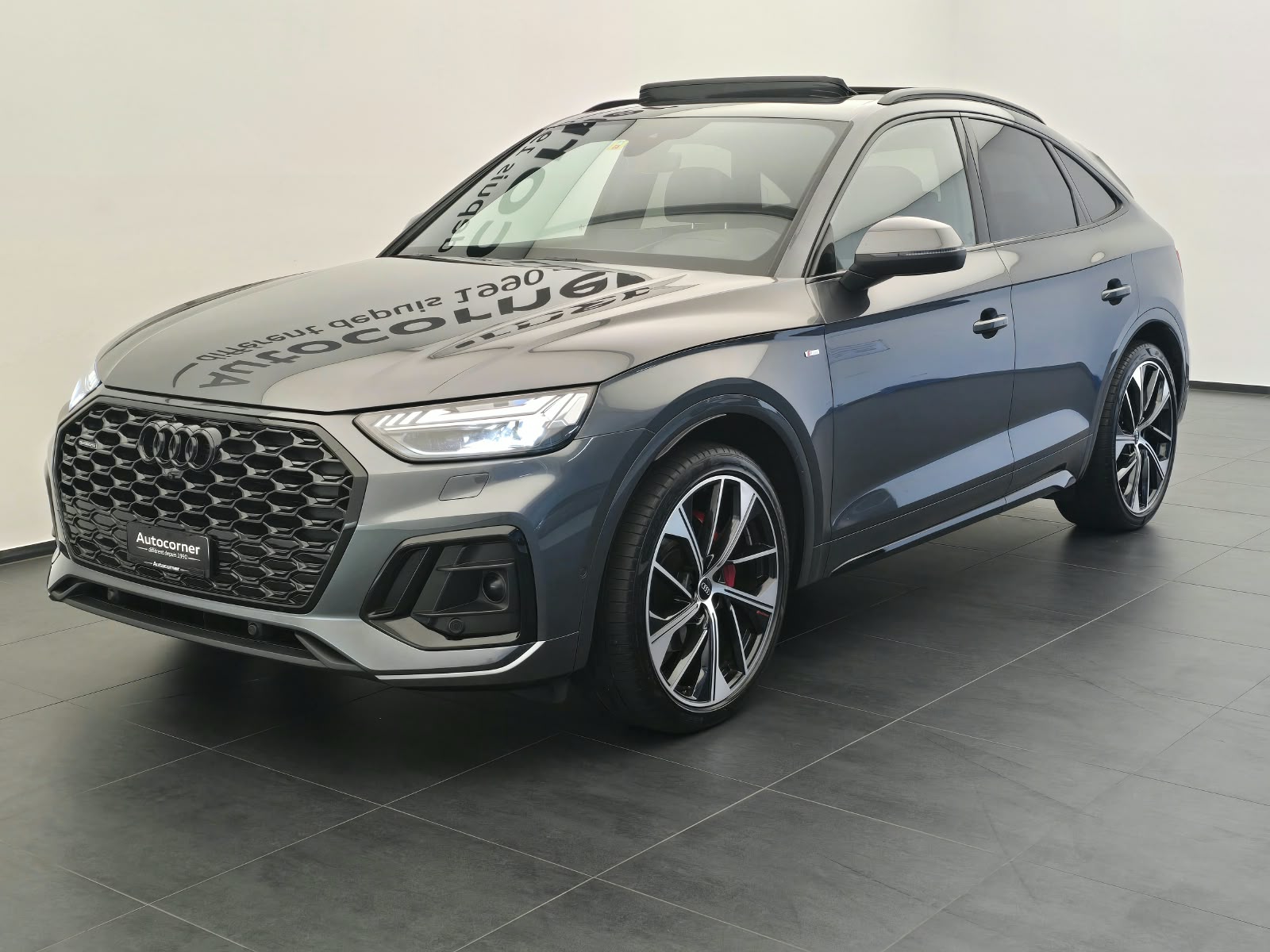 AUDI Q5 Sportback 45 TFSI S line quattro S-tronic-showroom-element-2