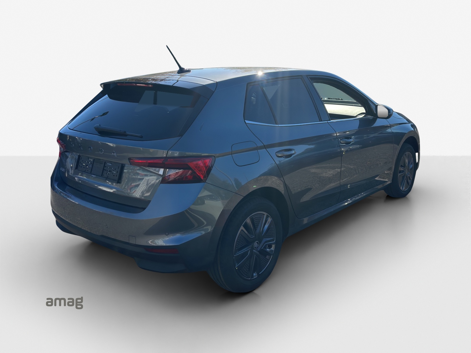 SKODA Fabia 1.5 TSI Dynamic DSG-image-4
