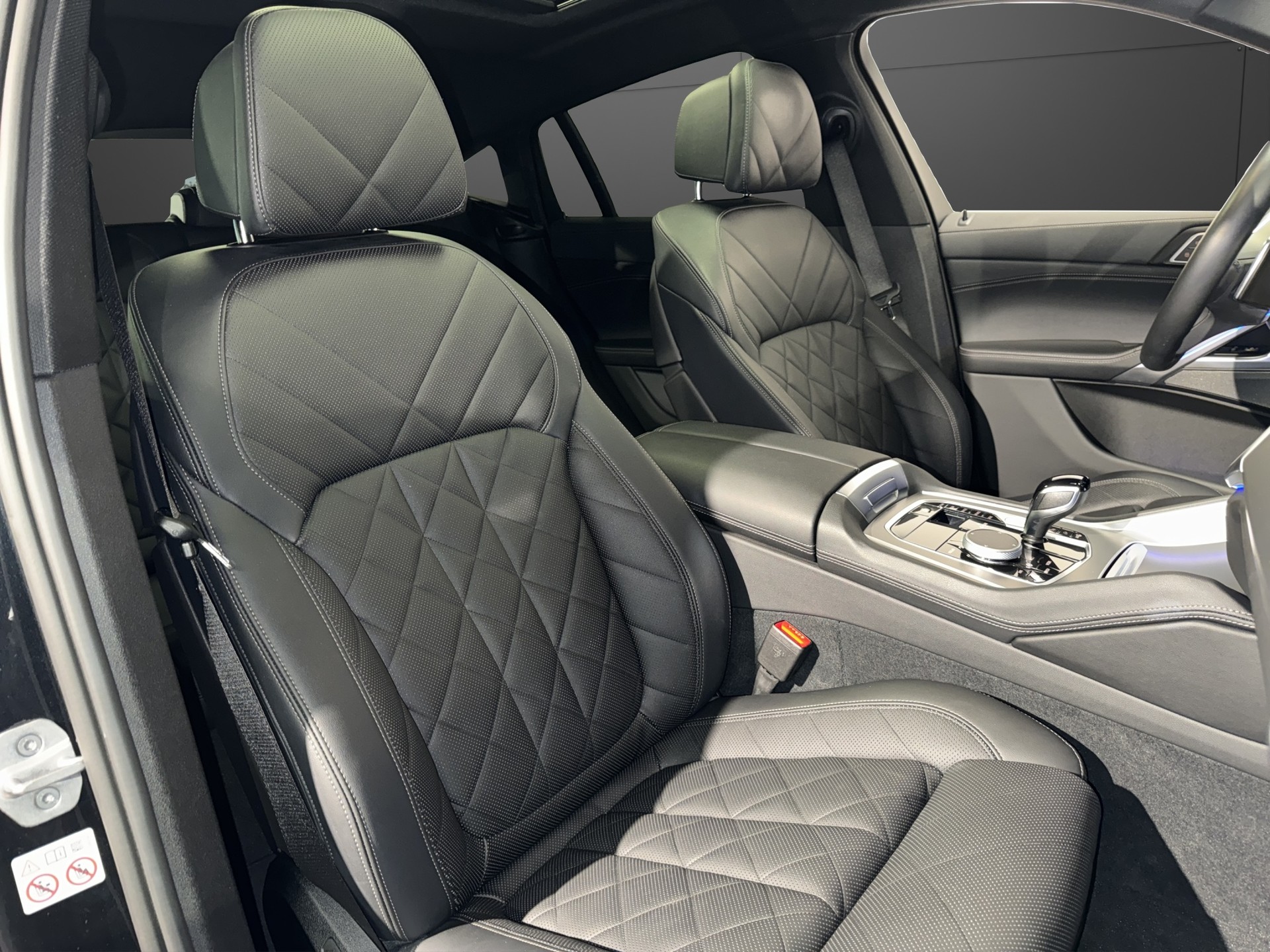 BMW X6 30d xDrive M Sport-image-17