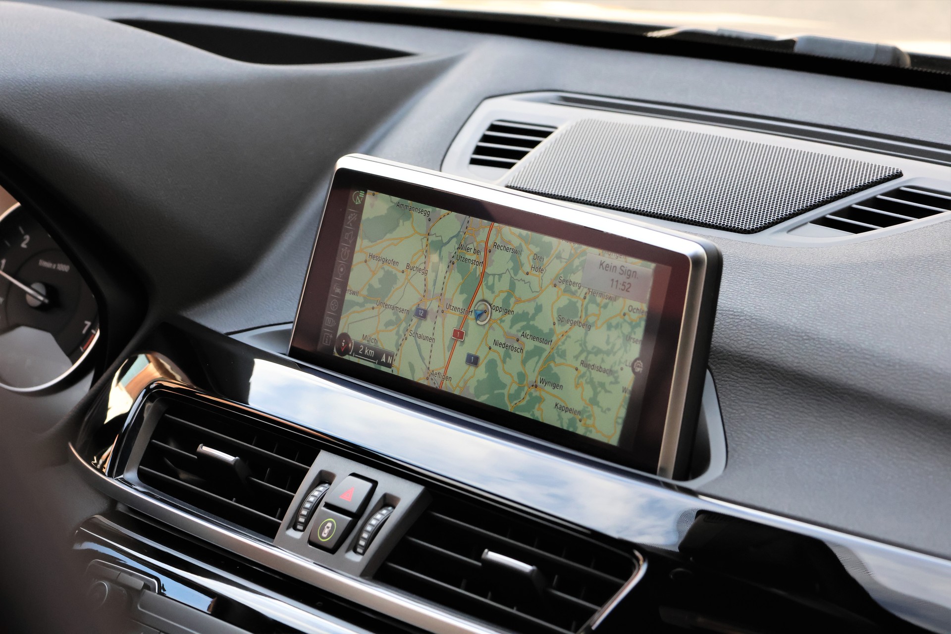 BMW X1 xDrive 25i M Sport Steptronic (CH)-image-19