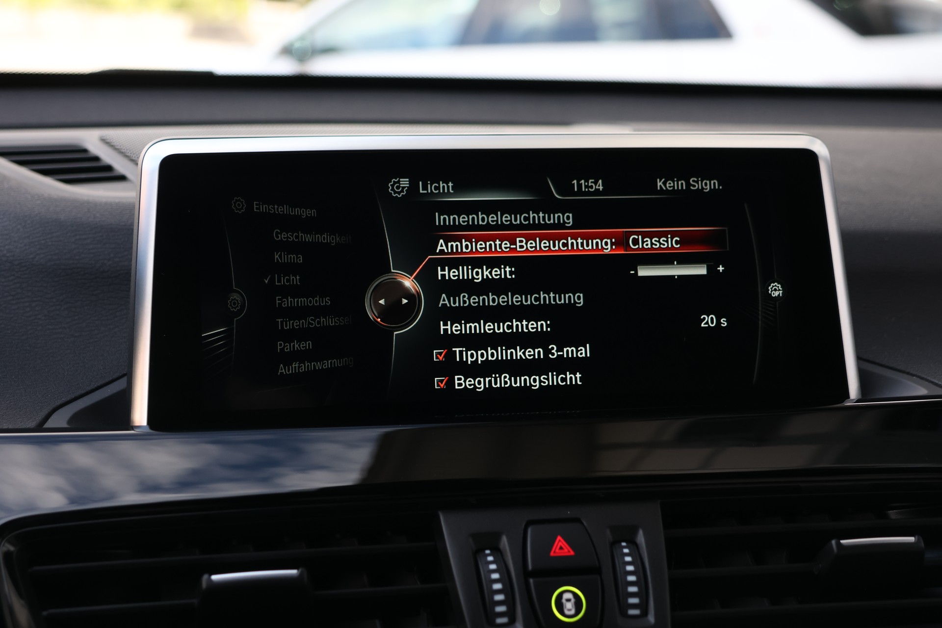 BMW X1 xDrive 25i M Sport Steptronic (CH)-image-23