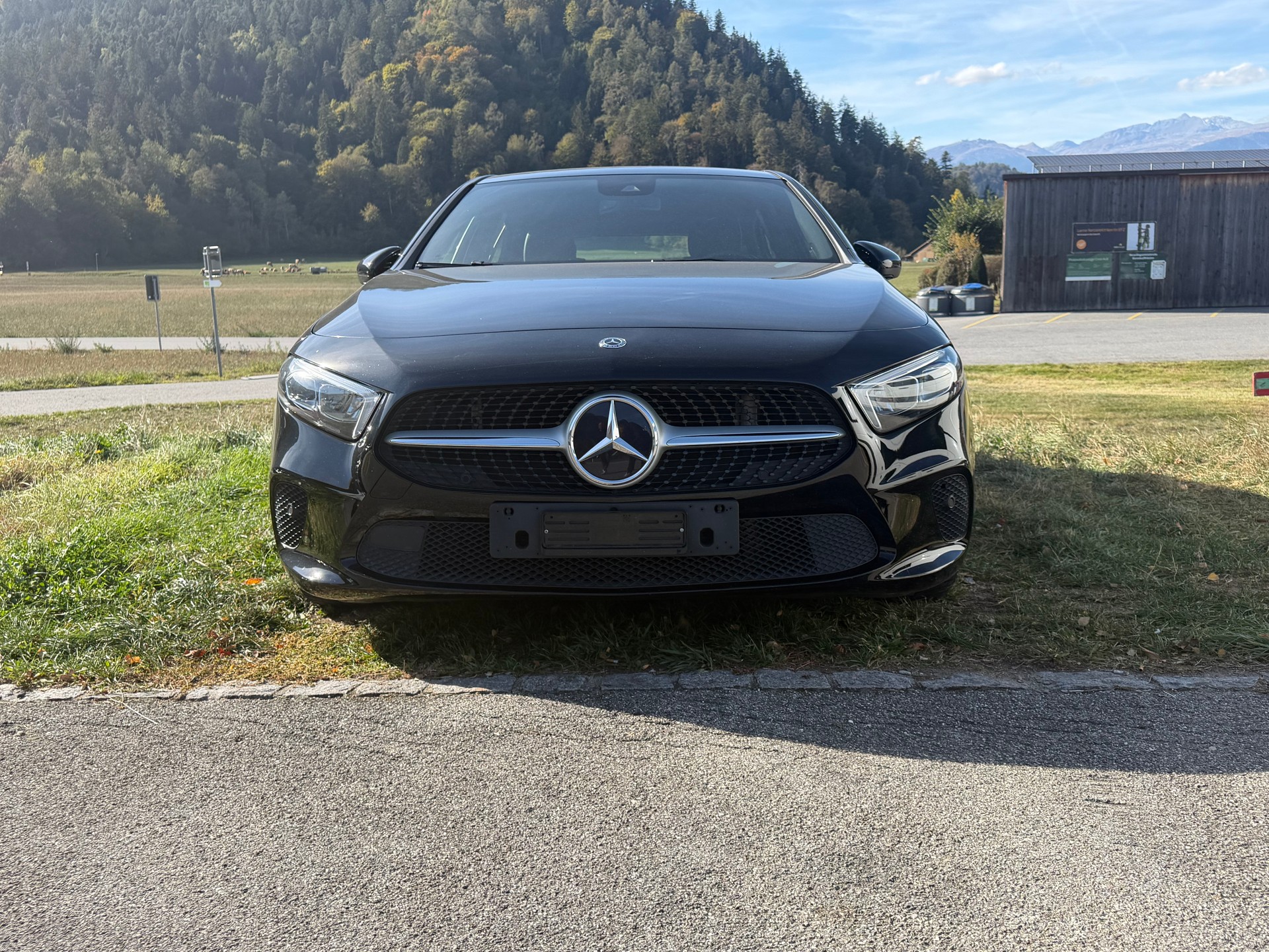 MERCEDES-BENZ A 200-image-2