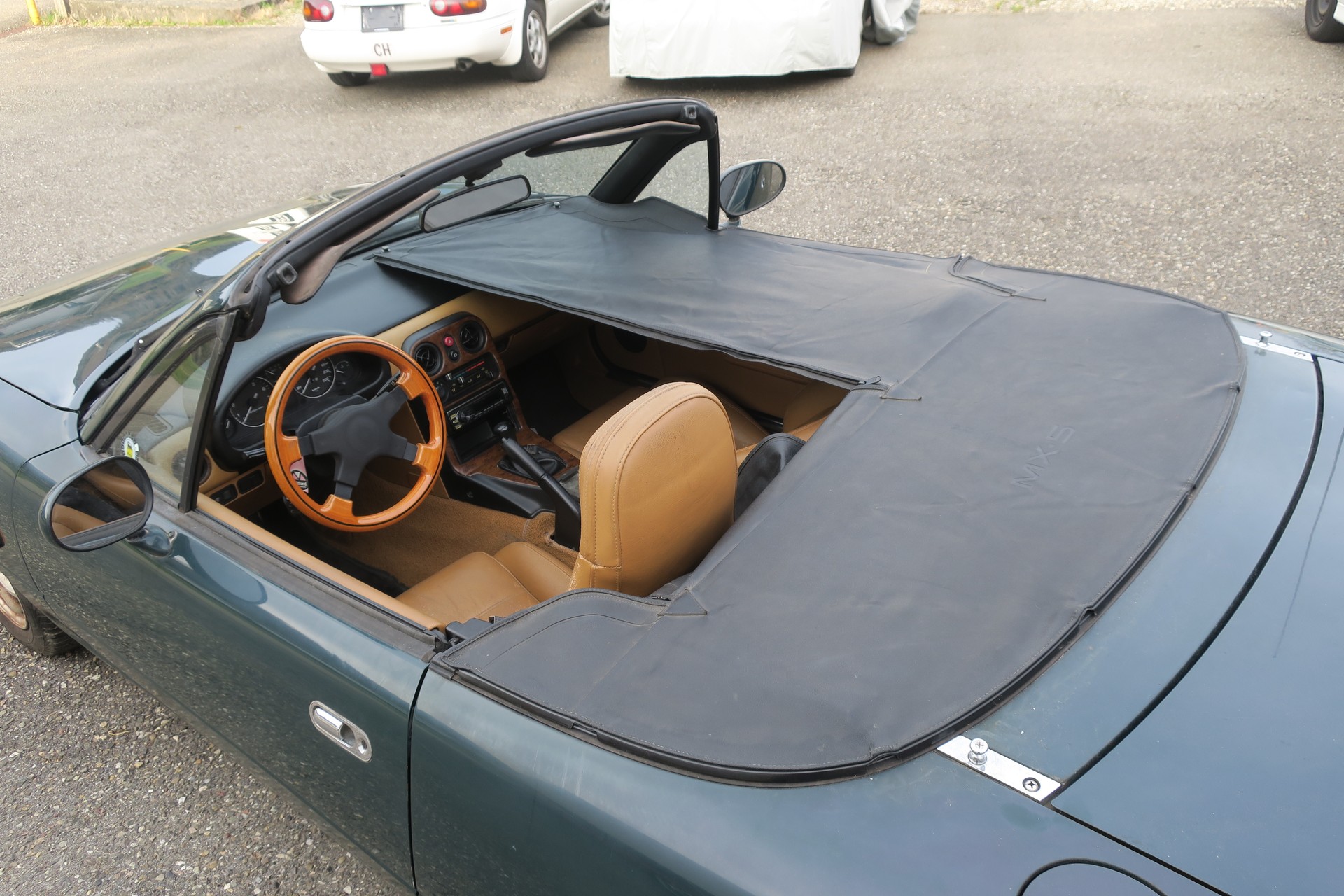 MAZDA 1.6i-image-3