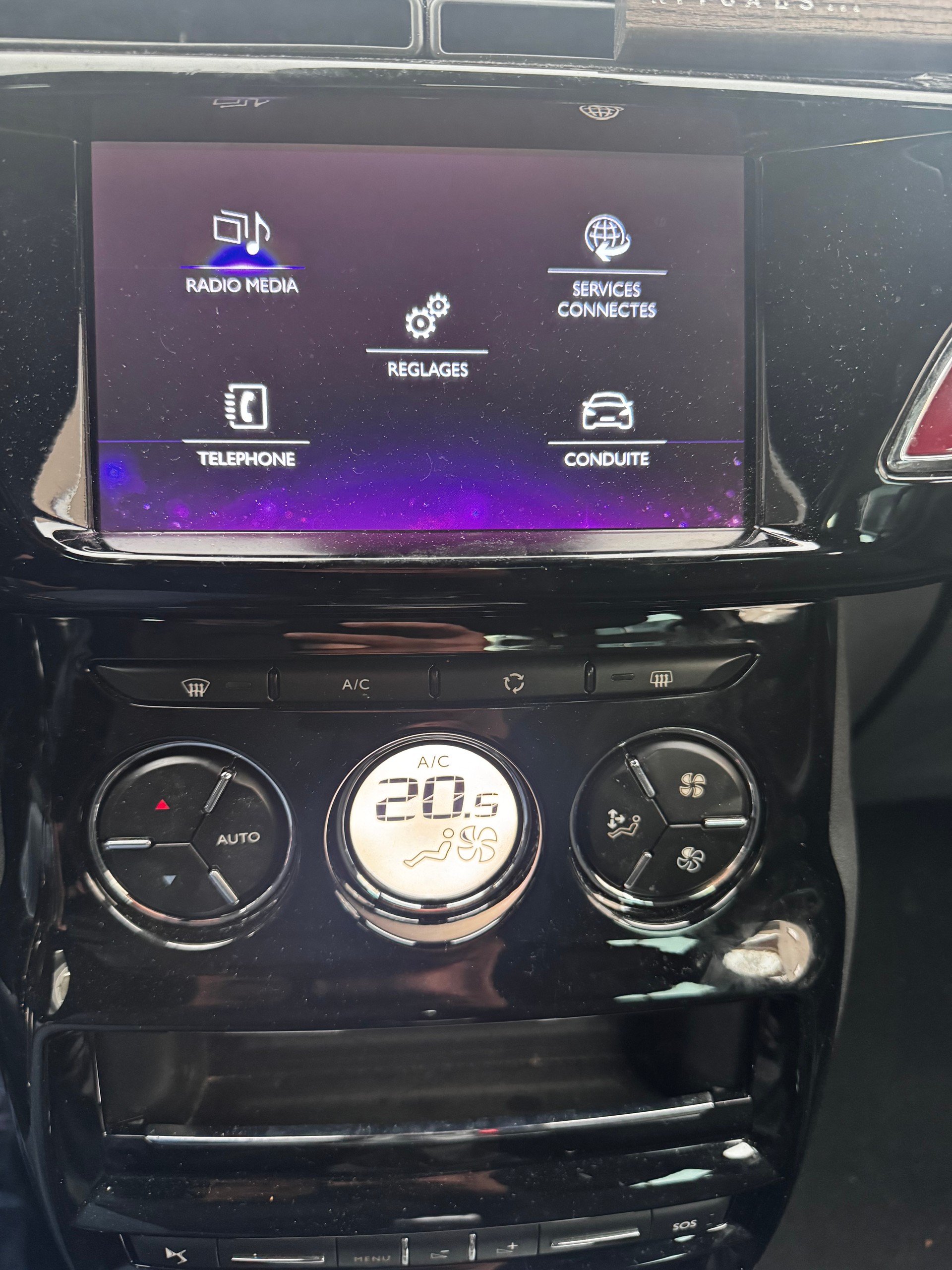 DS AUTOMOBILES DS 3 1.6 BlueHDi Sport Chic-image-6