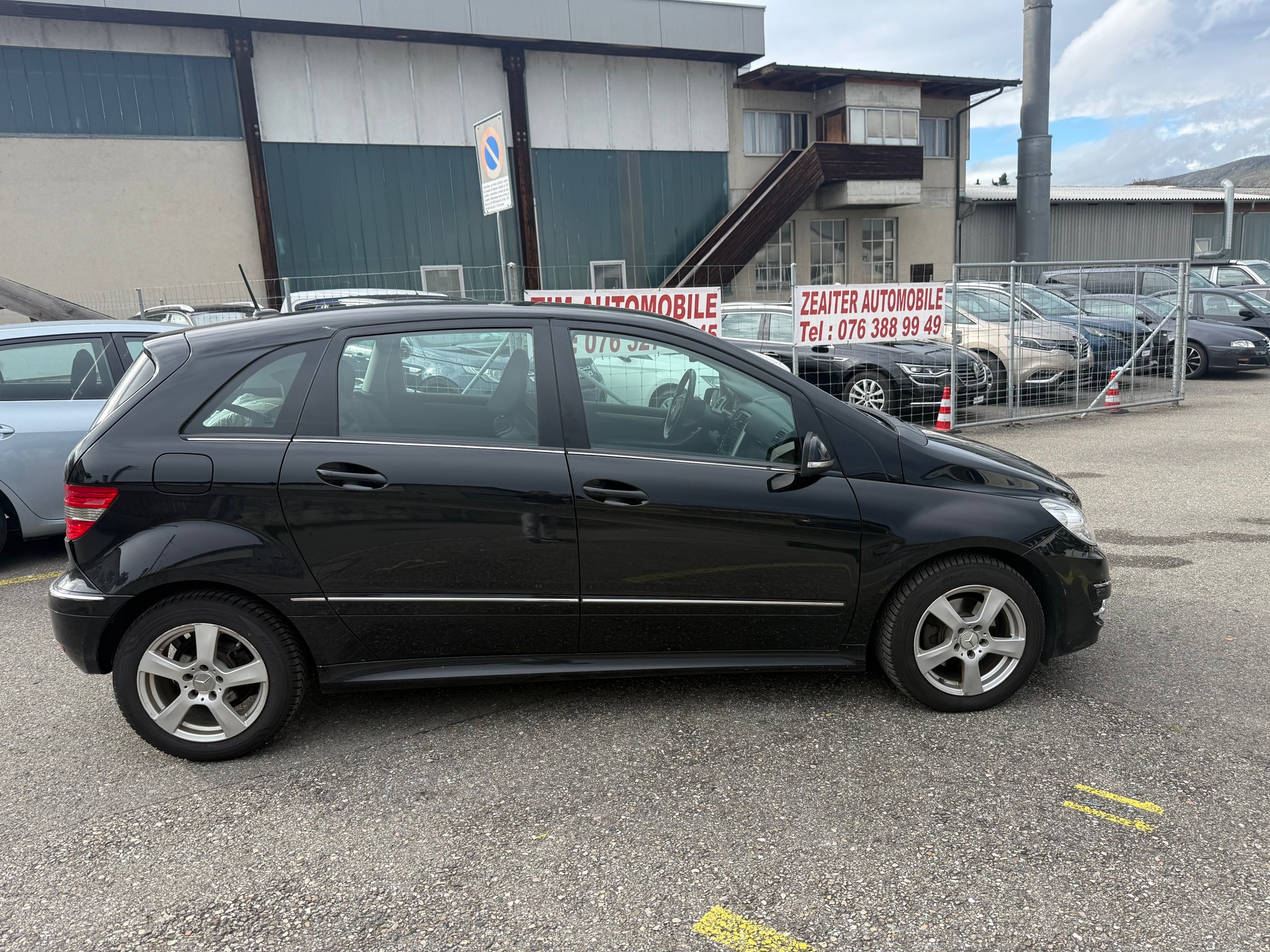 MERCEDES-BENZ B 180 CDI Autotronic-image-4