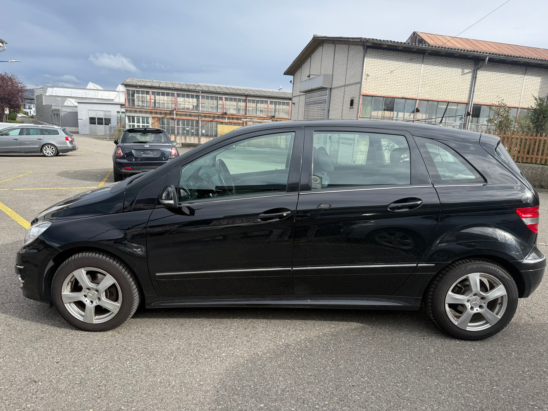 MERCEDES-BENZ B 180 CDI Autotronic-image-5