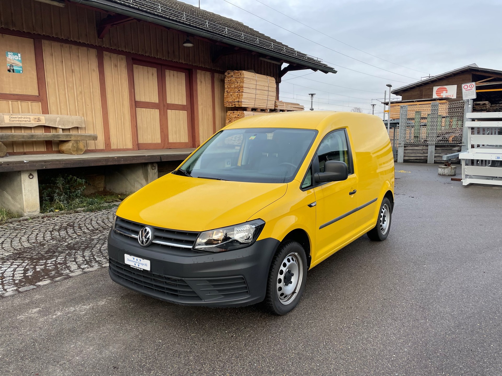 VW Caddy 2.0TDI BlueMotion Technology-image-0
