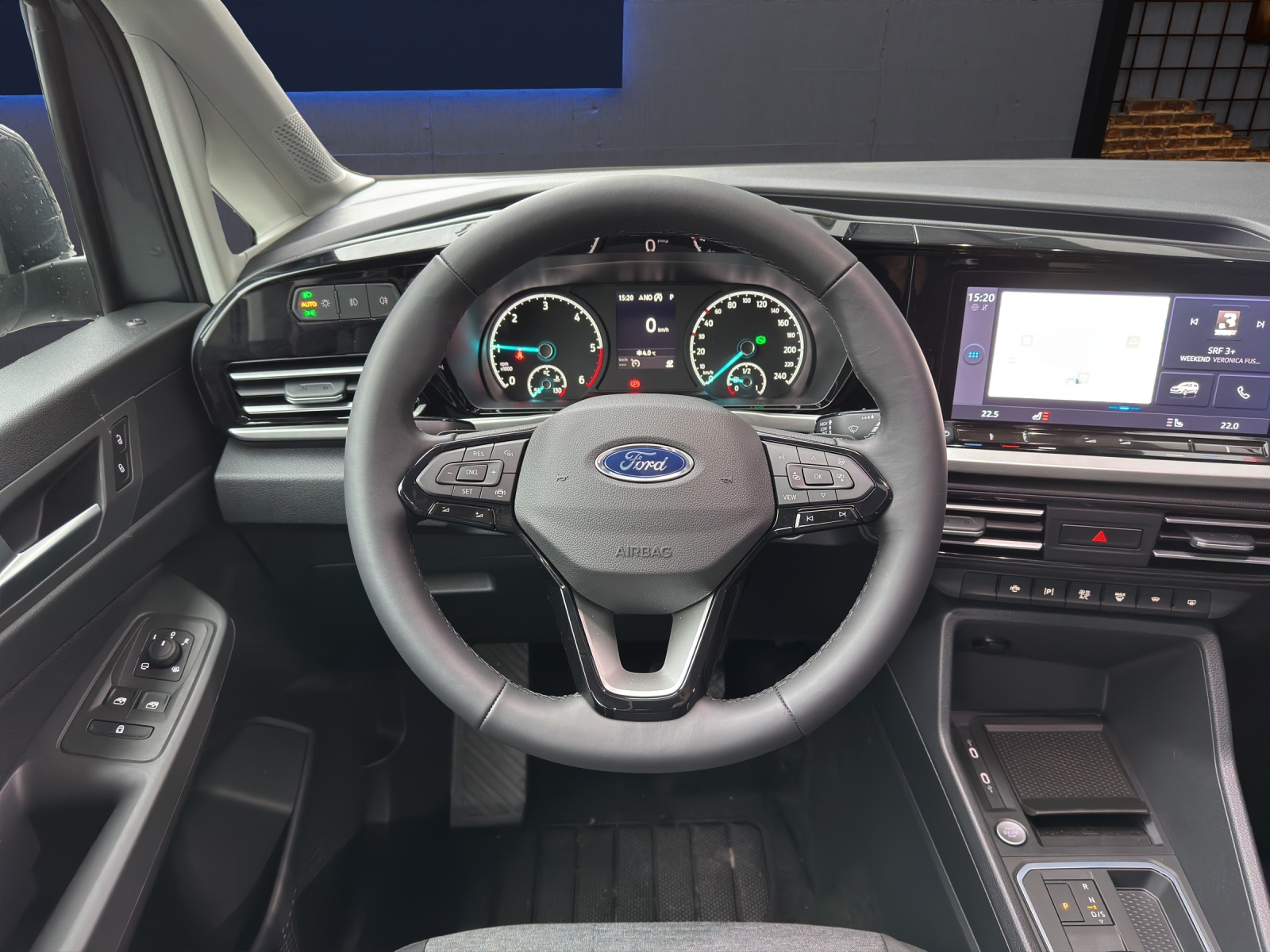 FORD TOURNEO Connect 2.0 EcoBlue 122 PS ACTIVE AUTOMAT-image-9