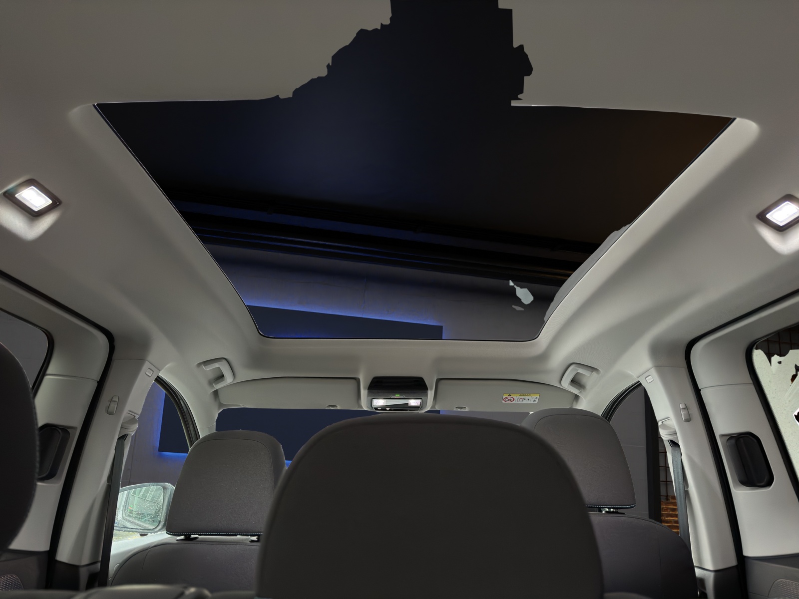 FORD TOURNEO Connect 2.0 EcoBlue 122 PS ACTIVE AUTOMAT-image-14