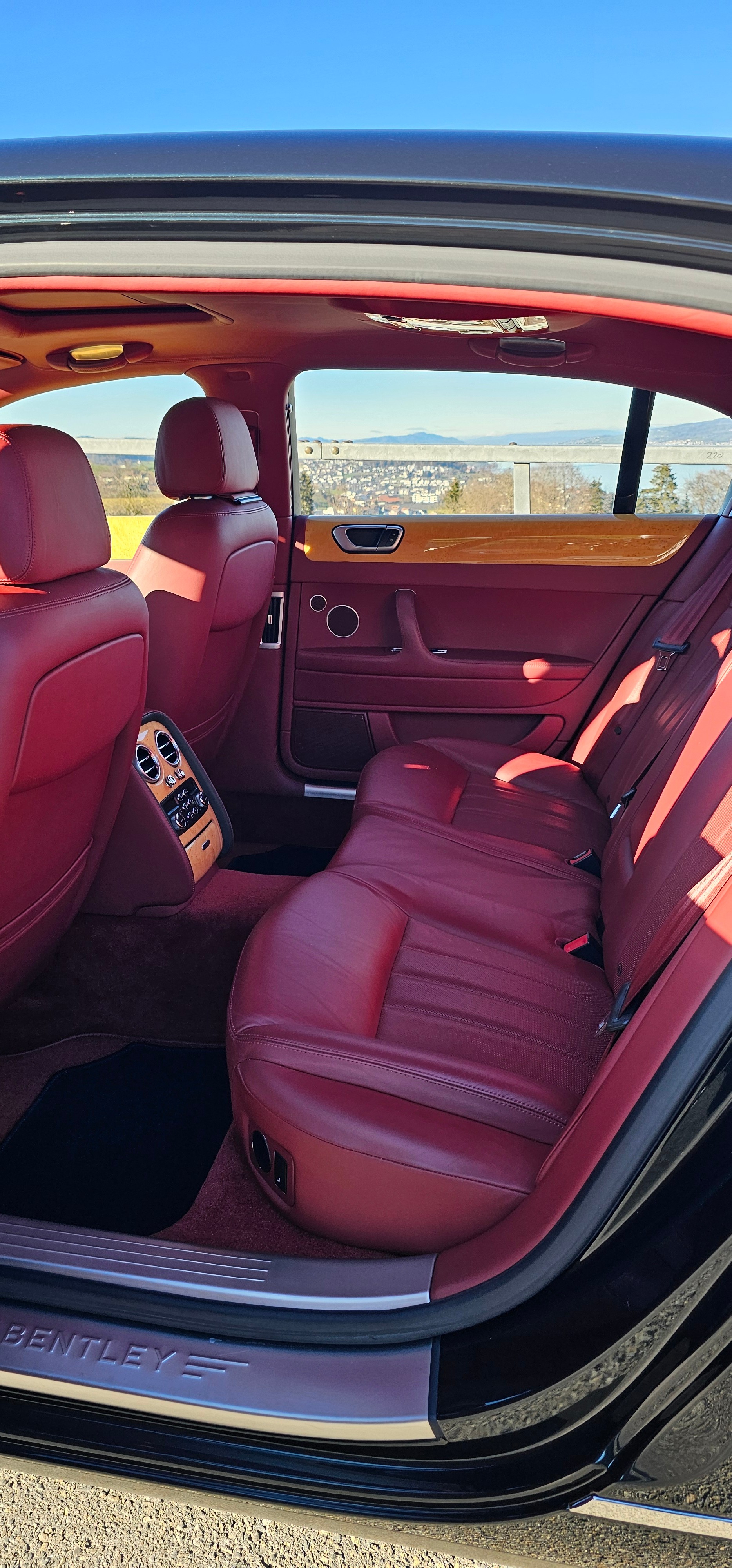 BENTLEY Continental Flying Spur 6.0-image-9