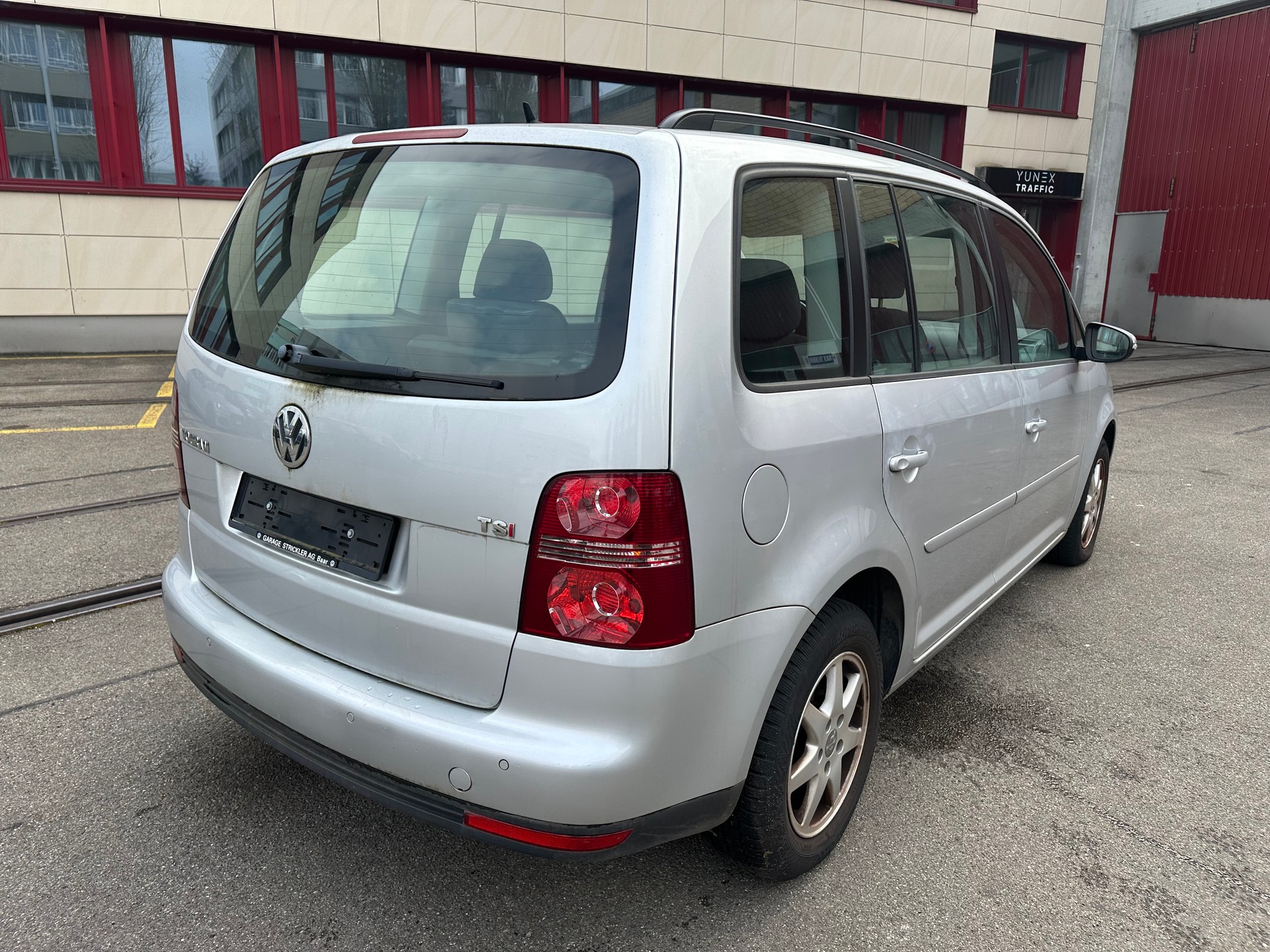 VW Touran 1.4 TSI Highline DSG-image-6