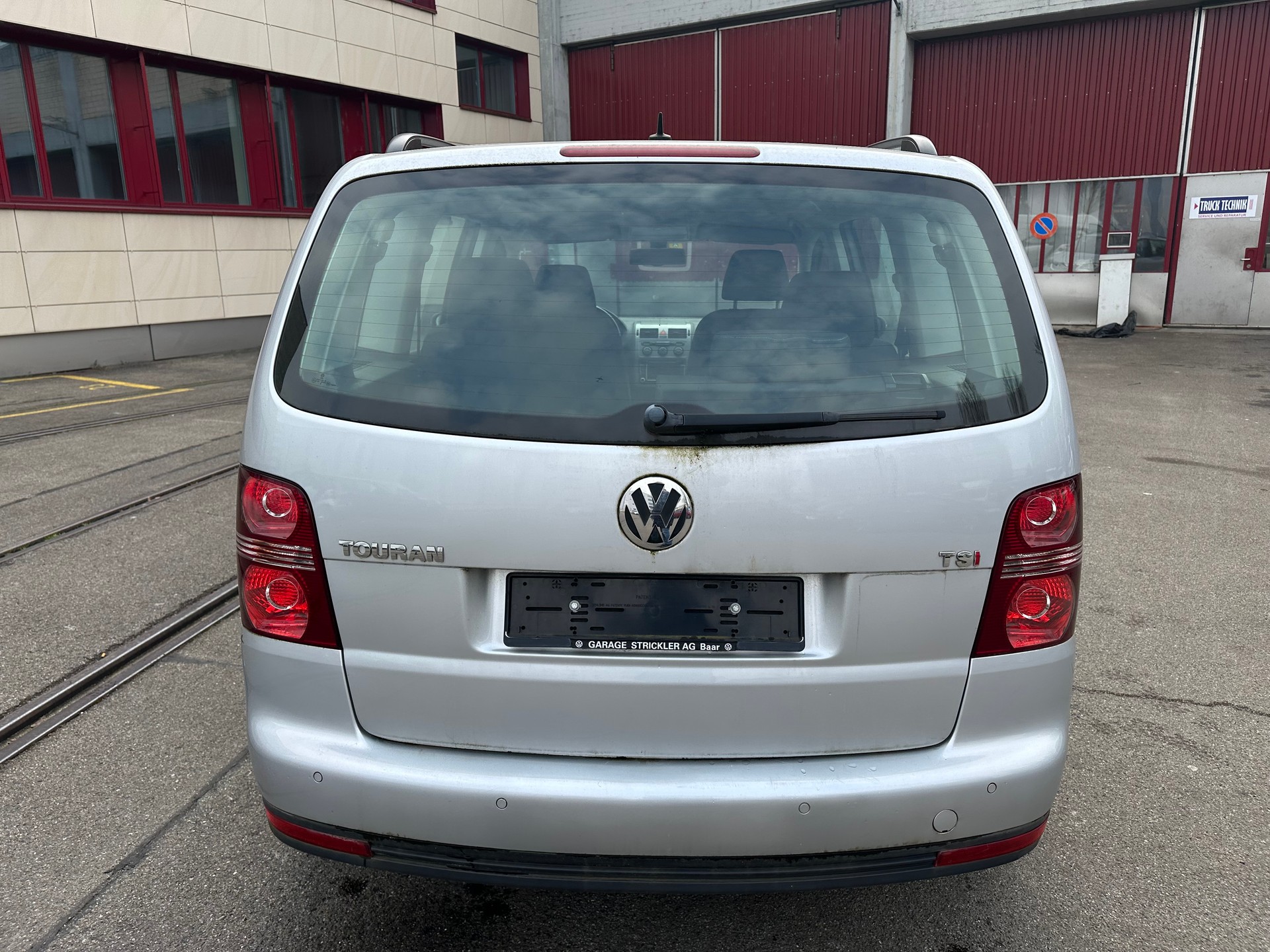 VW Touran 1.4 TSI Highline DSG-image-5