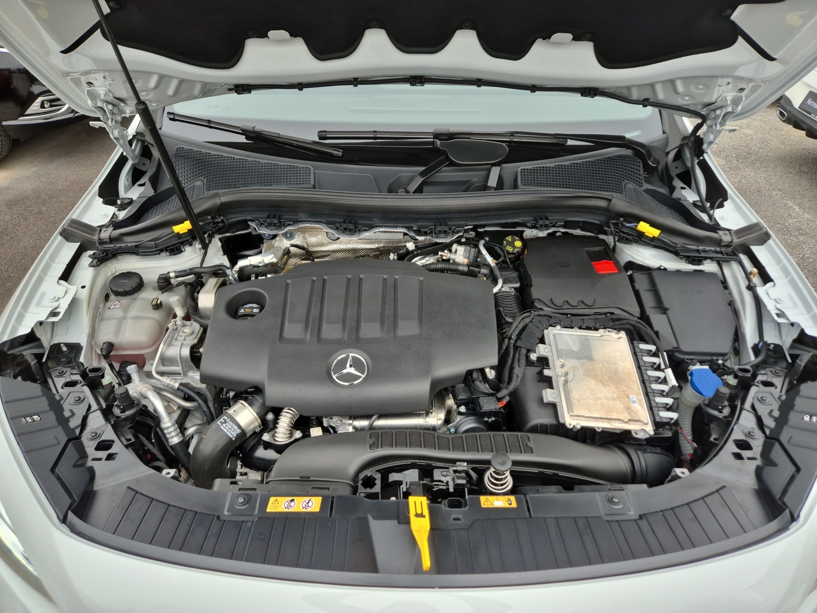 Image MERCEDES-BENZ GLA-220 GLA 220d Progressive