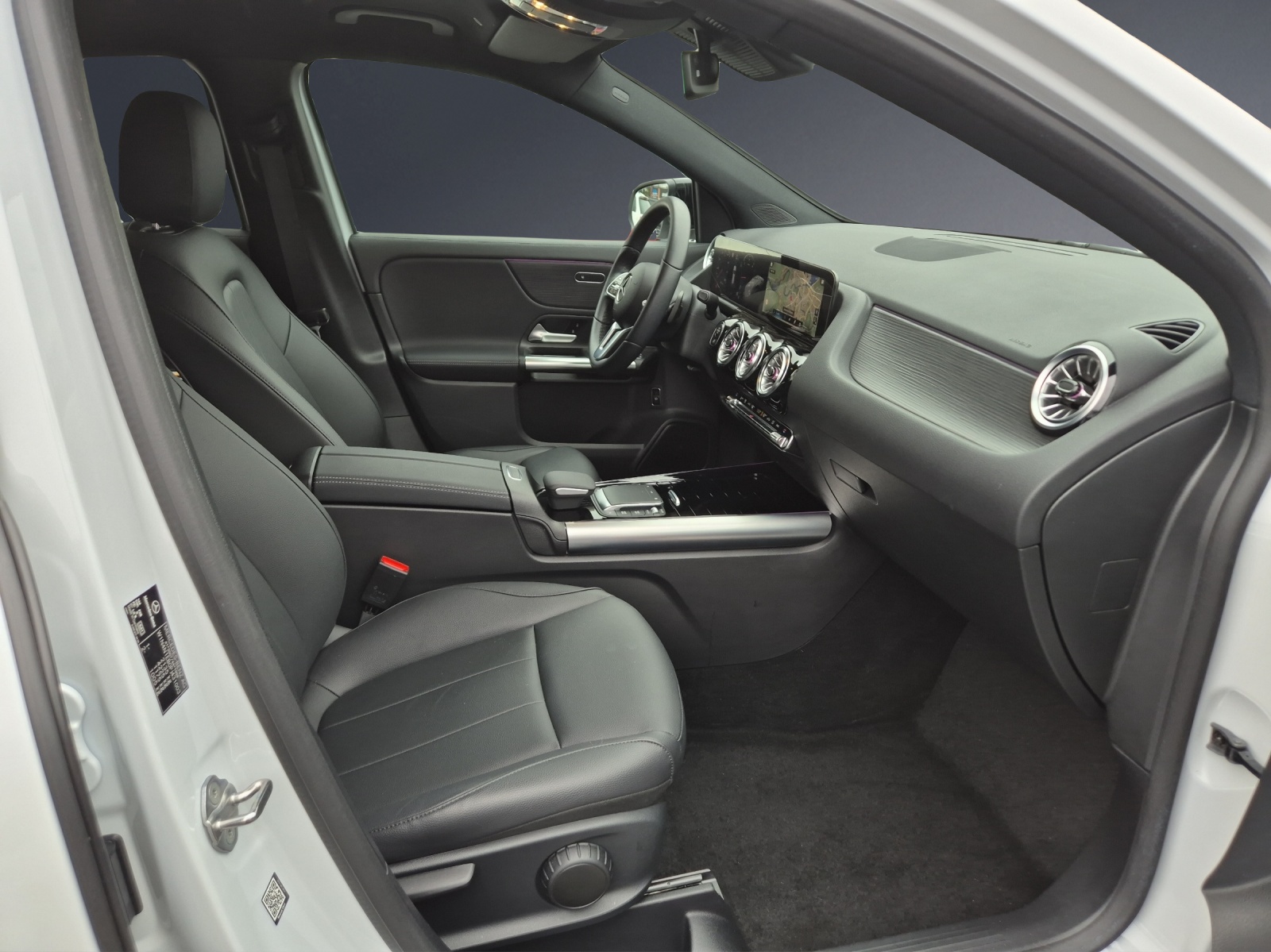 Image MERCEDES-BENZ GLA-220 GLA 220d Progressive