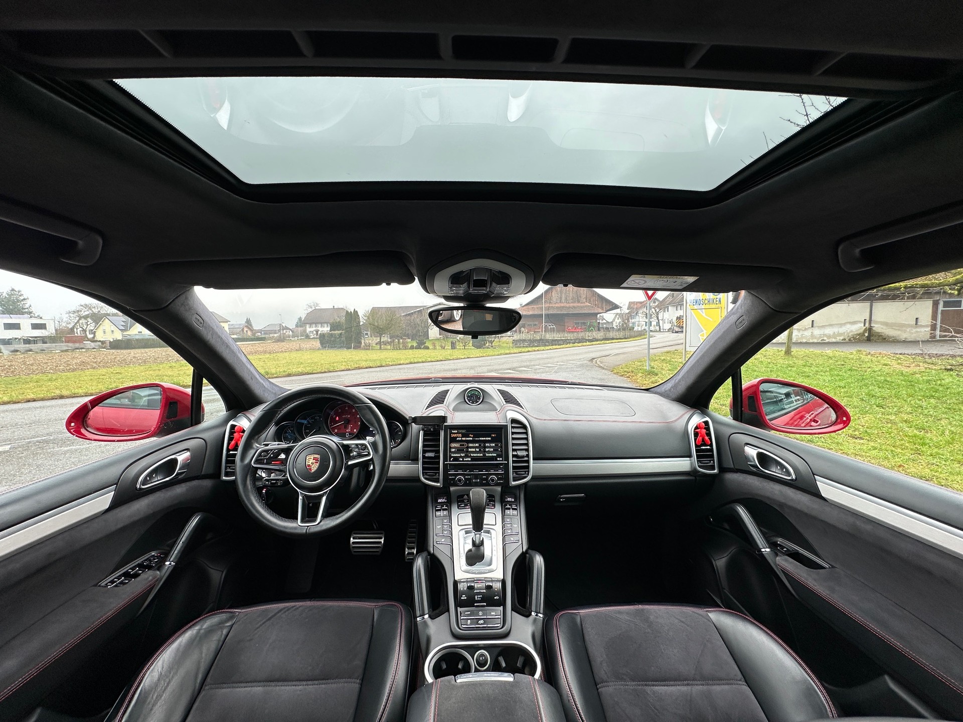 PORSCHE Cayenne GTS-image-6
